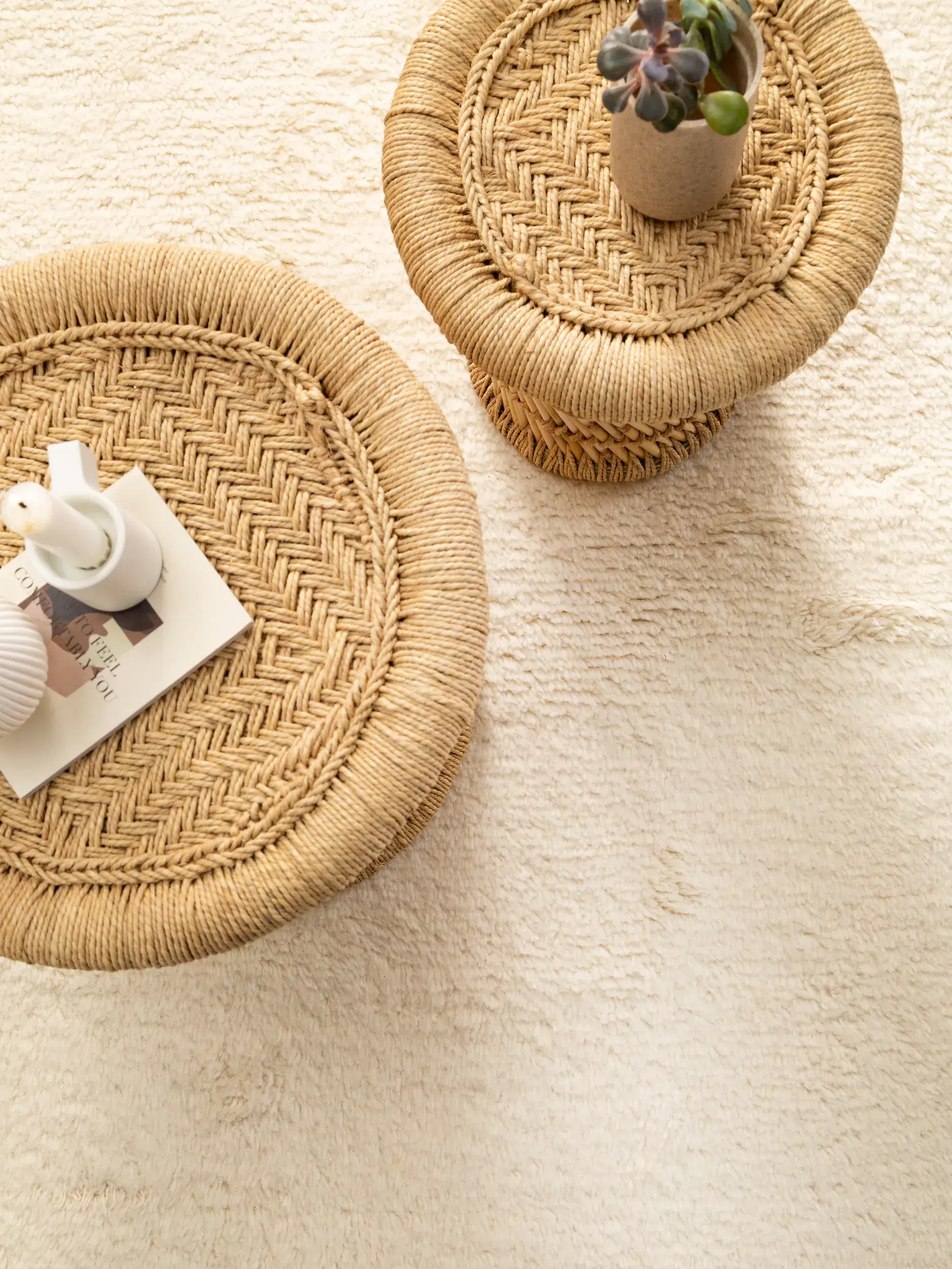 Tapijt van 100% Wol in Beige met een 100% Wol hoge pool van benuta pure