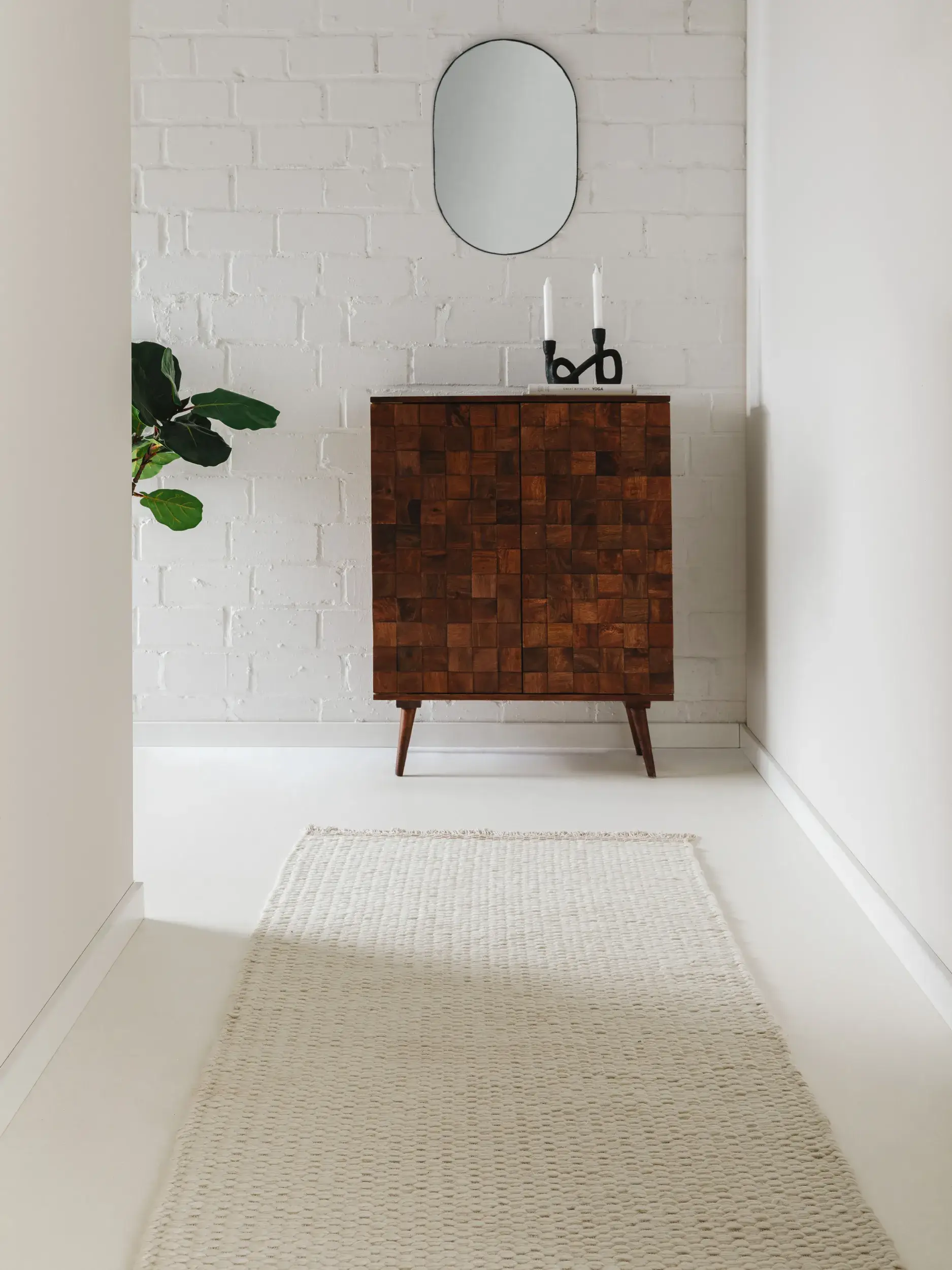 Teppich aus 40% Wolle, 30% Baumwolle, 30% Viskose in Beige mit 40% Wolle, 30% Baumwolle, 30% Viskose hohem Flor von benuta Pure