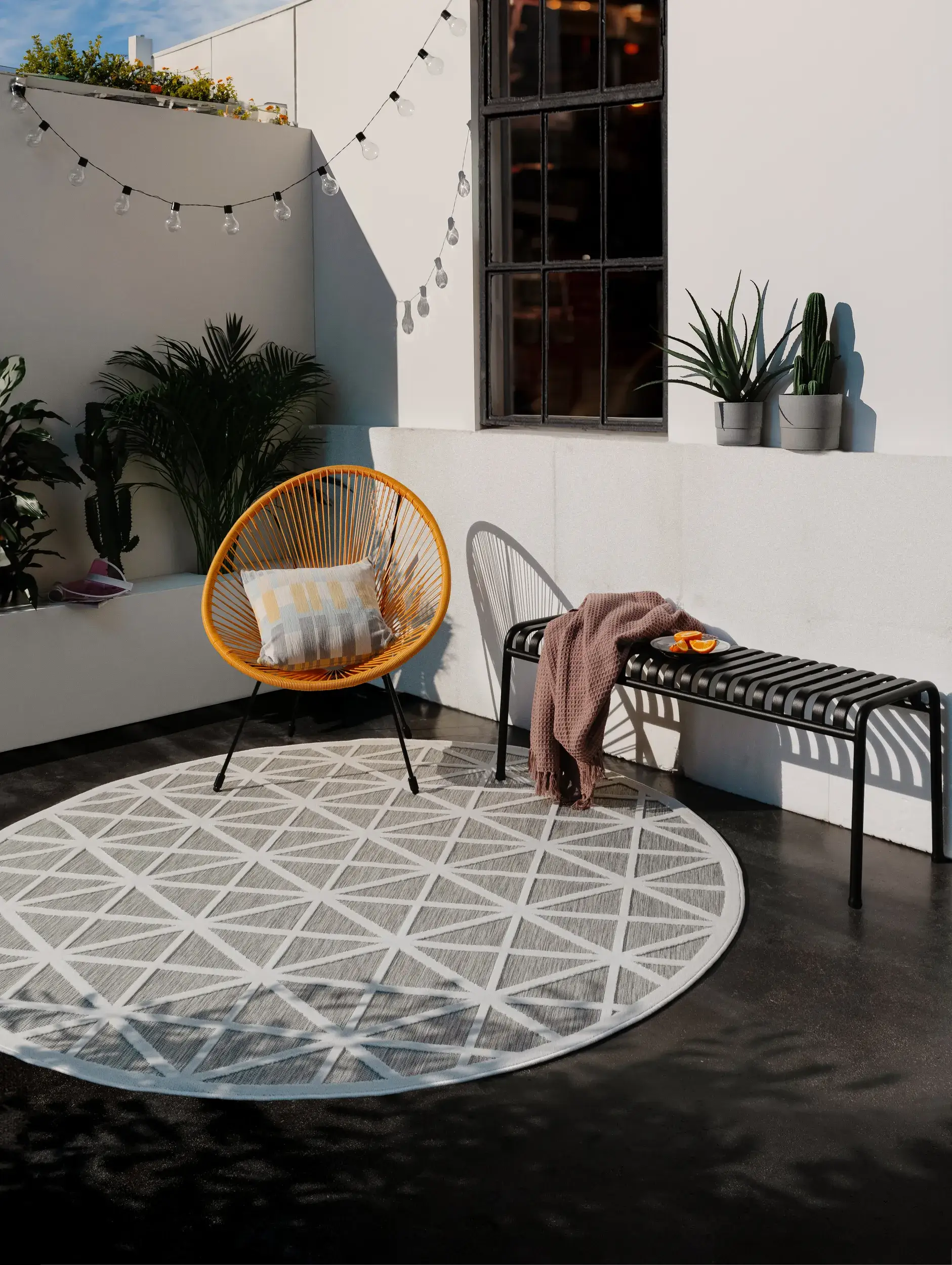 Rug made of 100% Polypropylen in Grey with a 100% Polypropylen high pile by benuta Pop