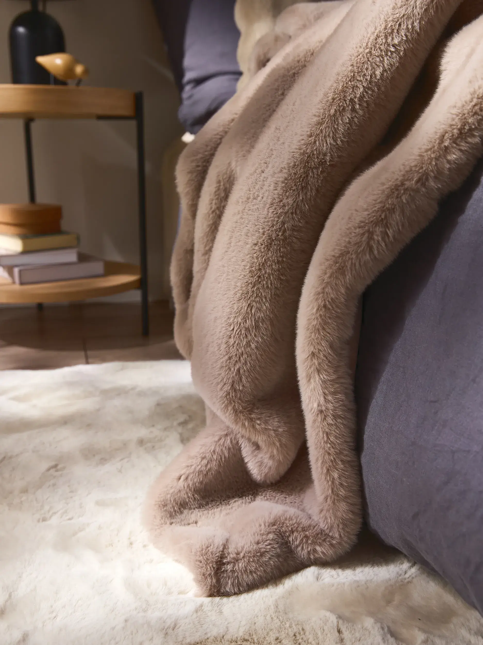 Kuscheldecke Dave Beige im Design  aus  von benuta Nest