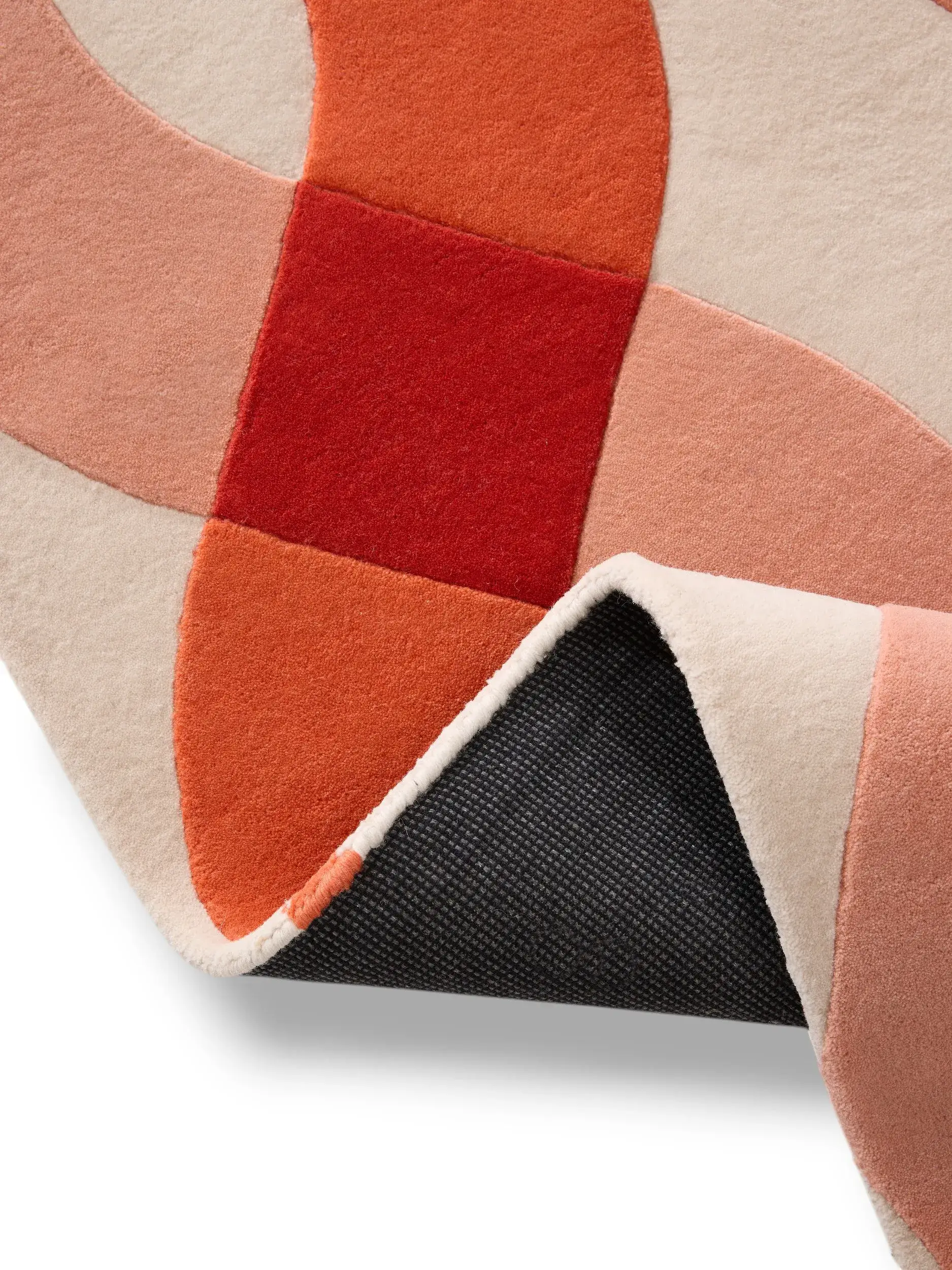 Rug made of 100% Wool (from New Zealand) in Red with a 100% Wool (from New Zealand) high pile by benuta Finest