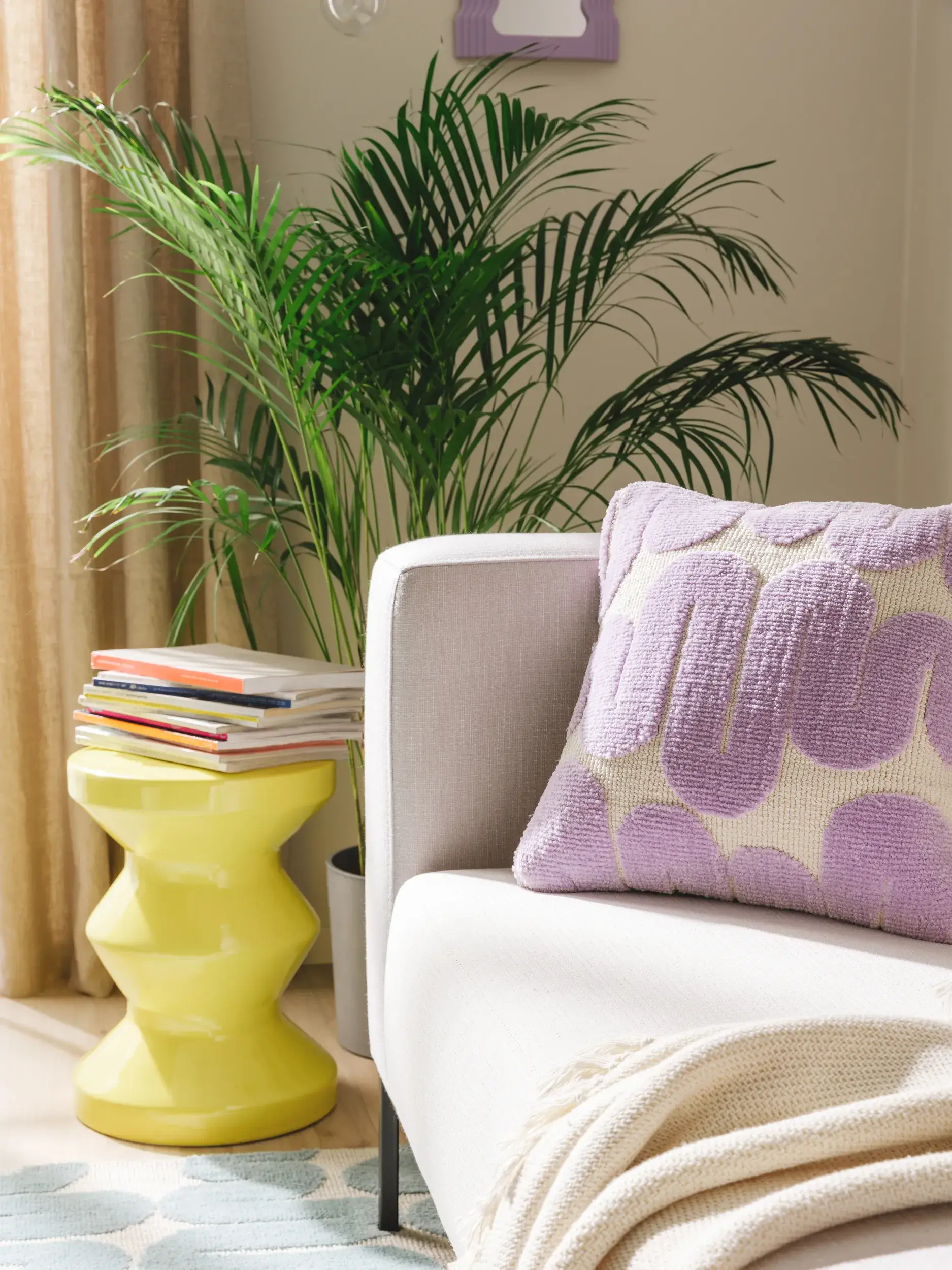 Cushion Cover Ally Purple in Abstract design made of 100% Polyester (Microfiber) by benuta Pop