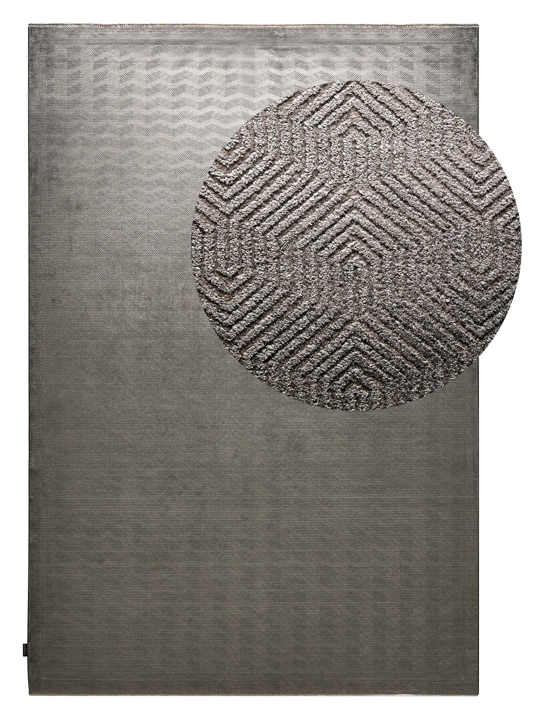 Teppich aus 60% Viskose, 40% Polyacryl (Chenille) in Grau mit 60% Viskose, 40% Polyacryl (Chenille) hohem Flor von benuta Finest