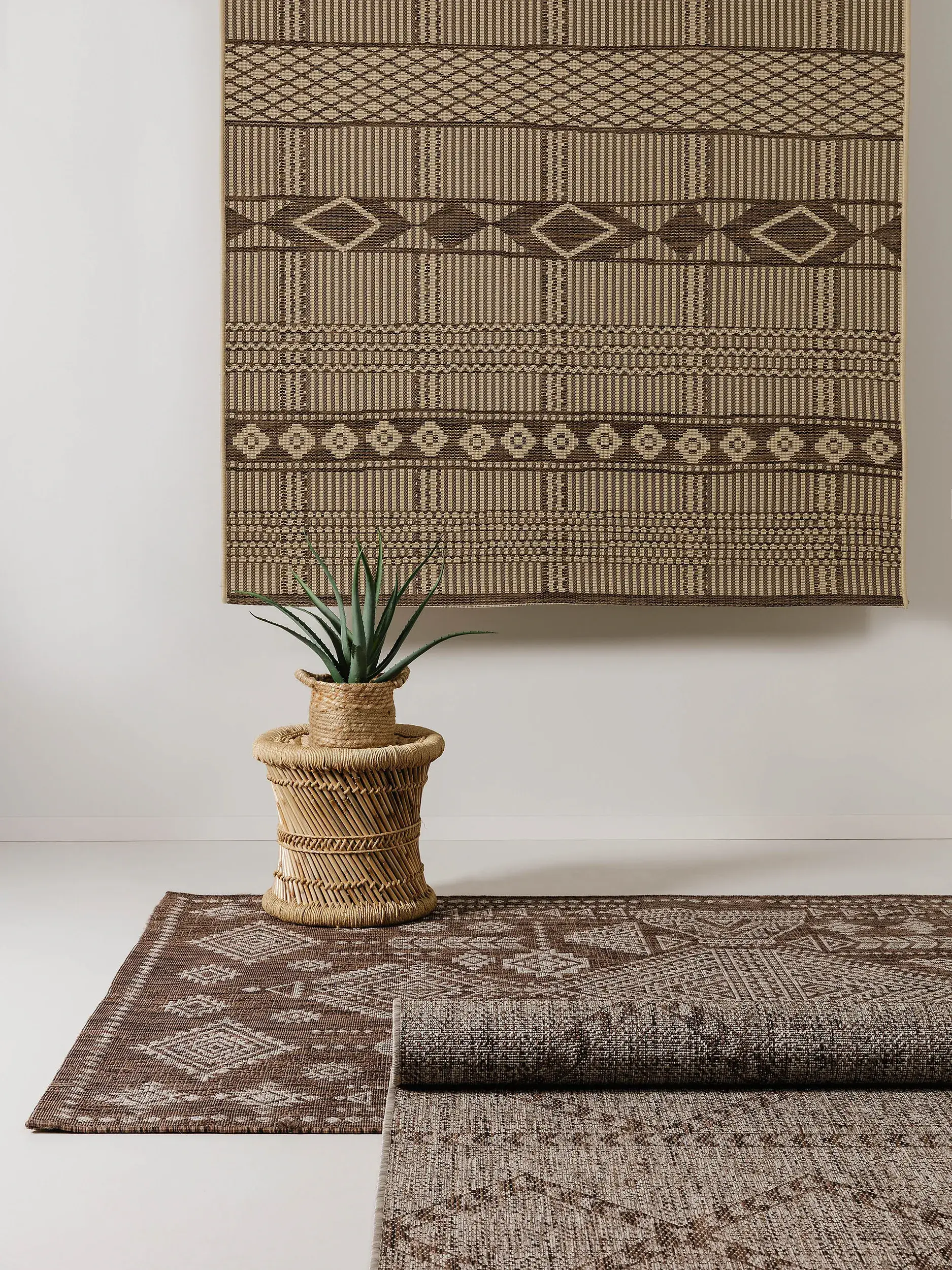 Tapis en 100% Polypropylène en Marron avec une pile de 100% Polypropylène de hauteur de benuta POP