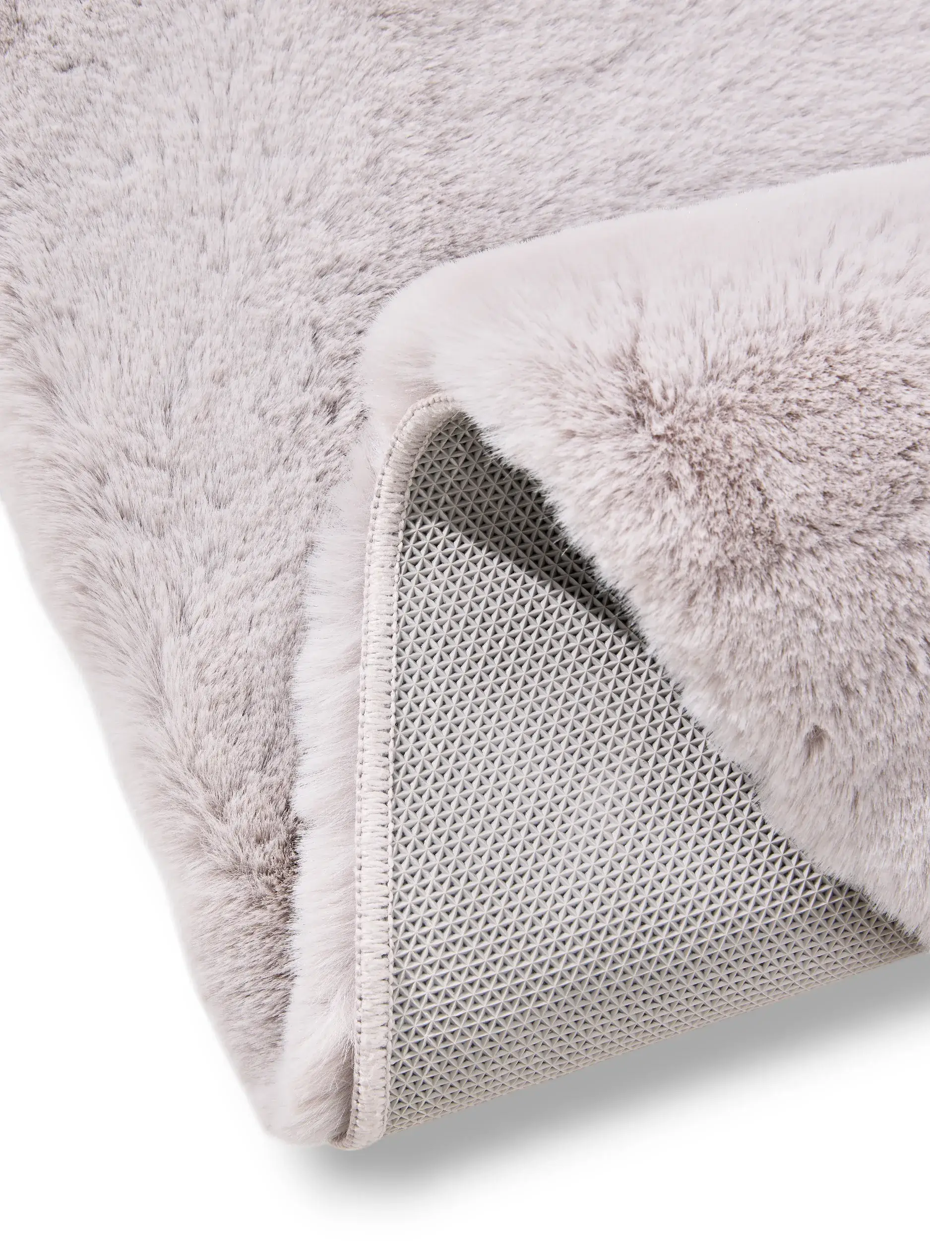 Teppich aus 100% Polyester in Grau mit 100% Polyester hohem Flor von benuta Nest