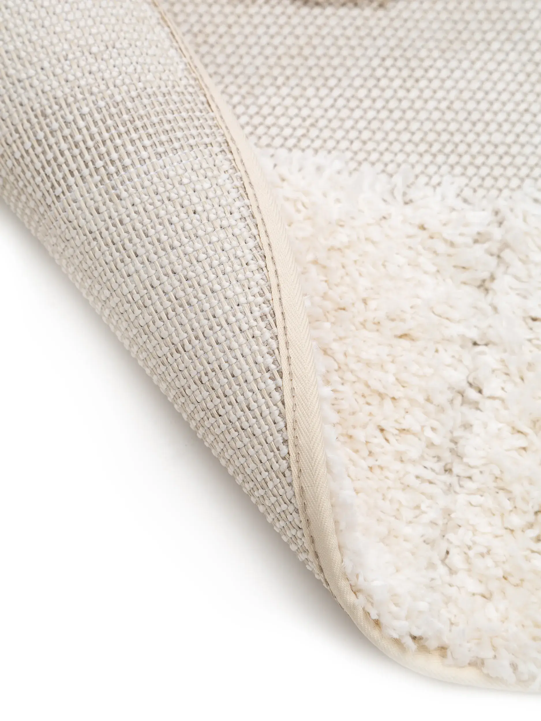Teppich Carlo aus 100% Polypropylen in Beige von Lytte