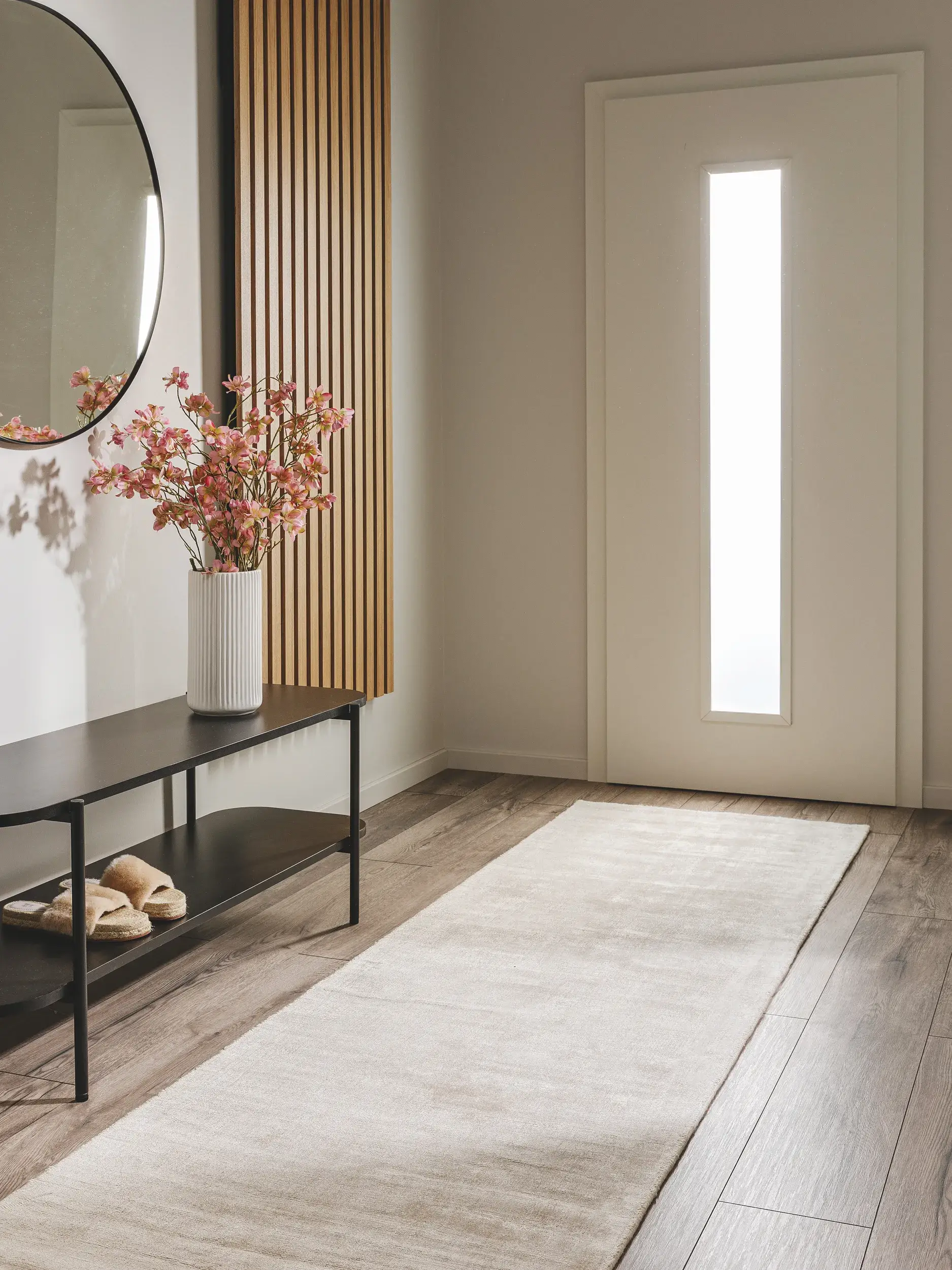 Teppich Nova aus 100% Viskose in Beige von benuta Pure