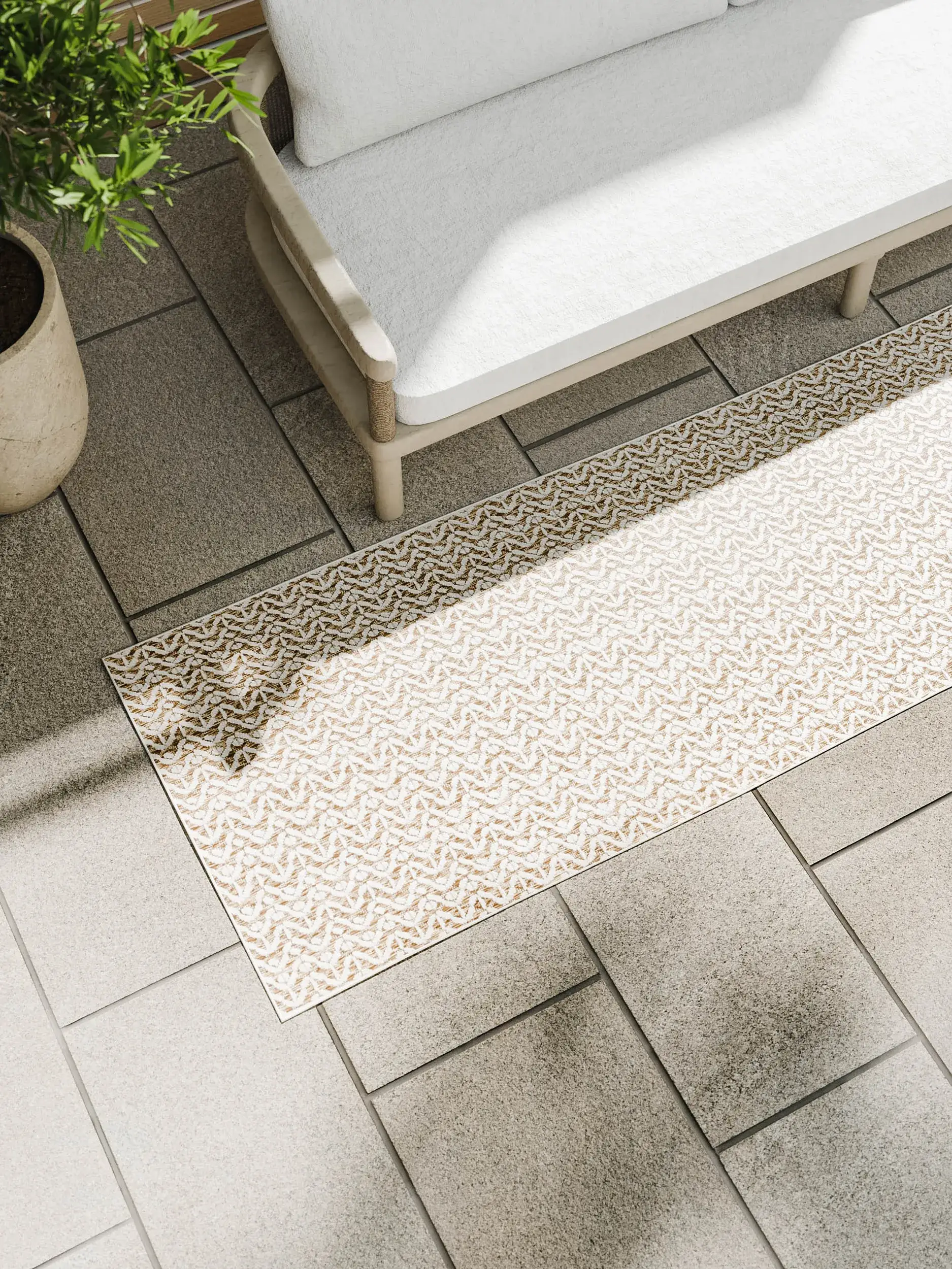 Rug made of 100% Polypropylen in White with a 100% Polypropylen high pile by benuta Basic
