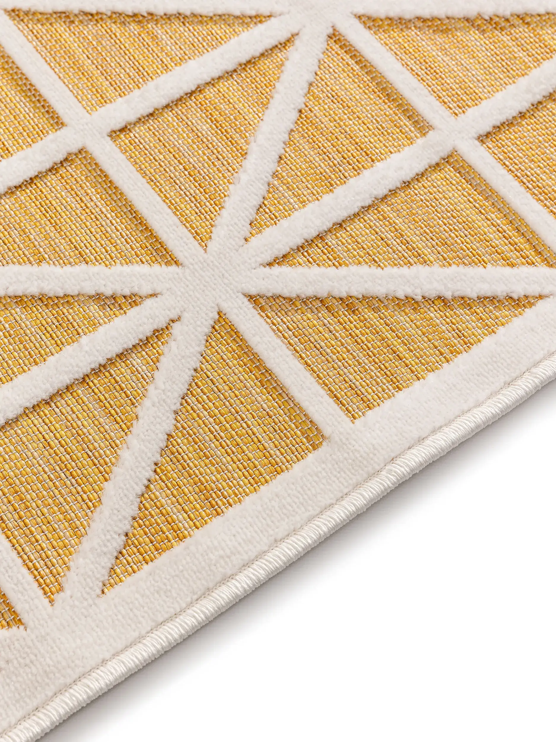Alfombra Orion de 100% Polipropileno en Amarillo de benuta POP
