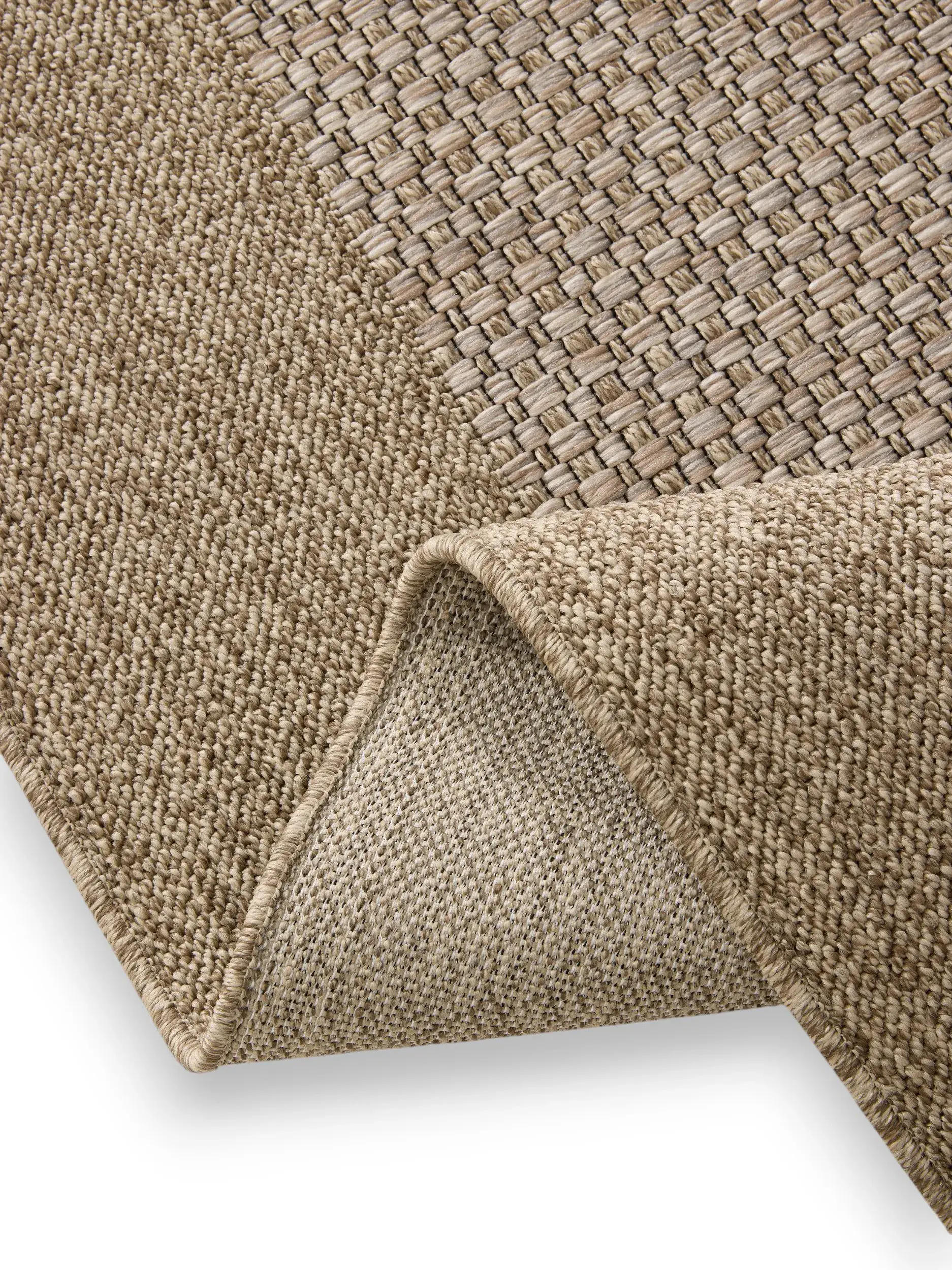 Tapis en 100% Polypropylène en Beige avec une pile de 100% Polypropylène de hauteur de benuta nest