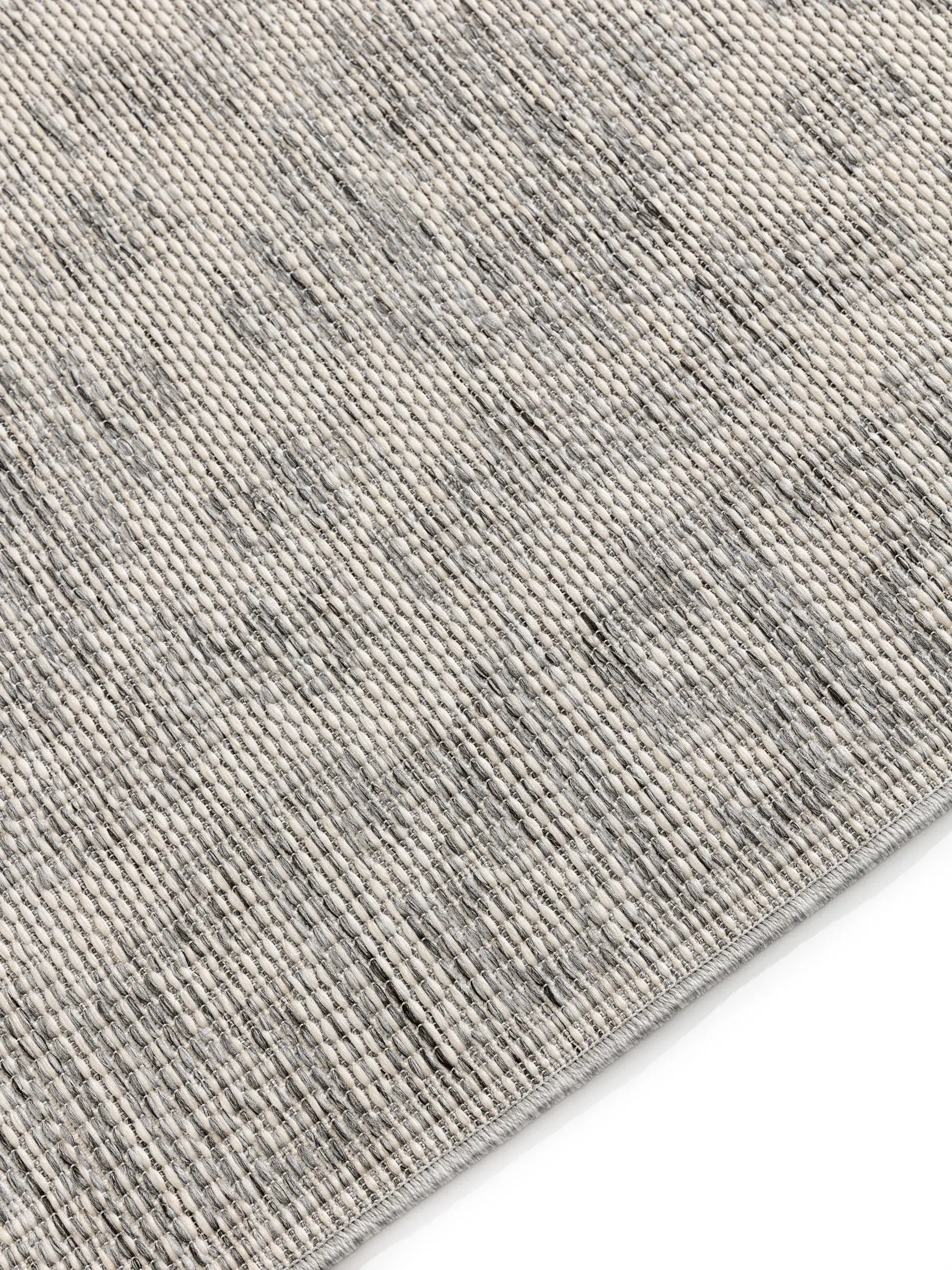 Rug made of 100% Polypropylen in Grey with a 100% Polypropylen high pile by benuta Nest