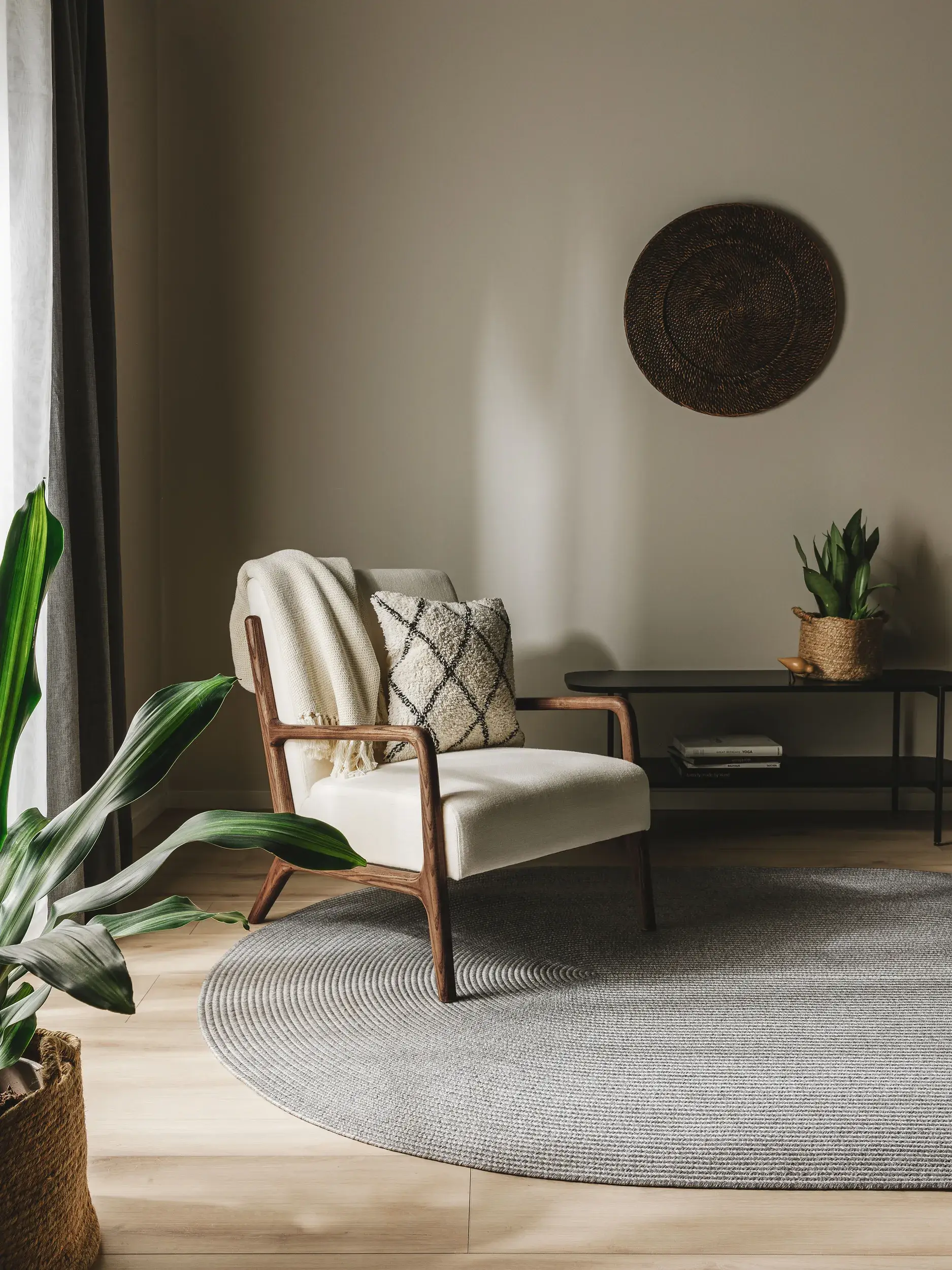 Rug made of 80% Polypropylen, 20% Polyester in Grau with a 80% Polypropylen, 20% Polyester high pile by benuta Nest