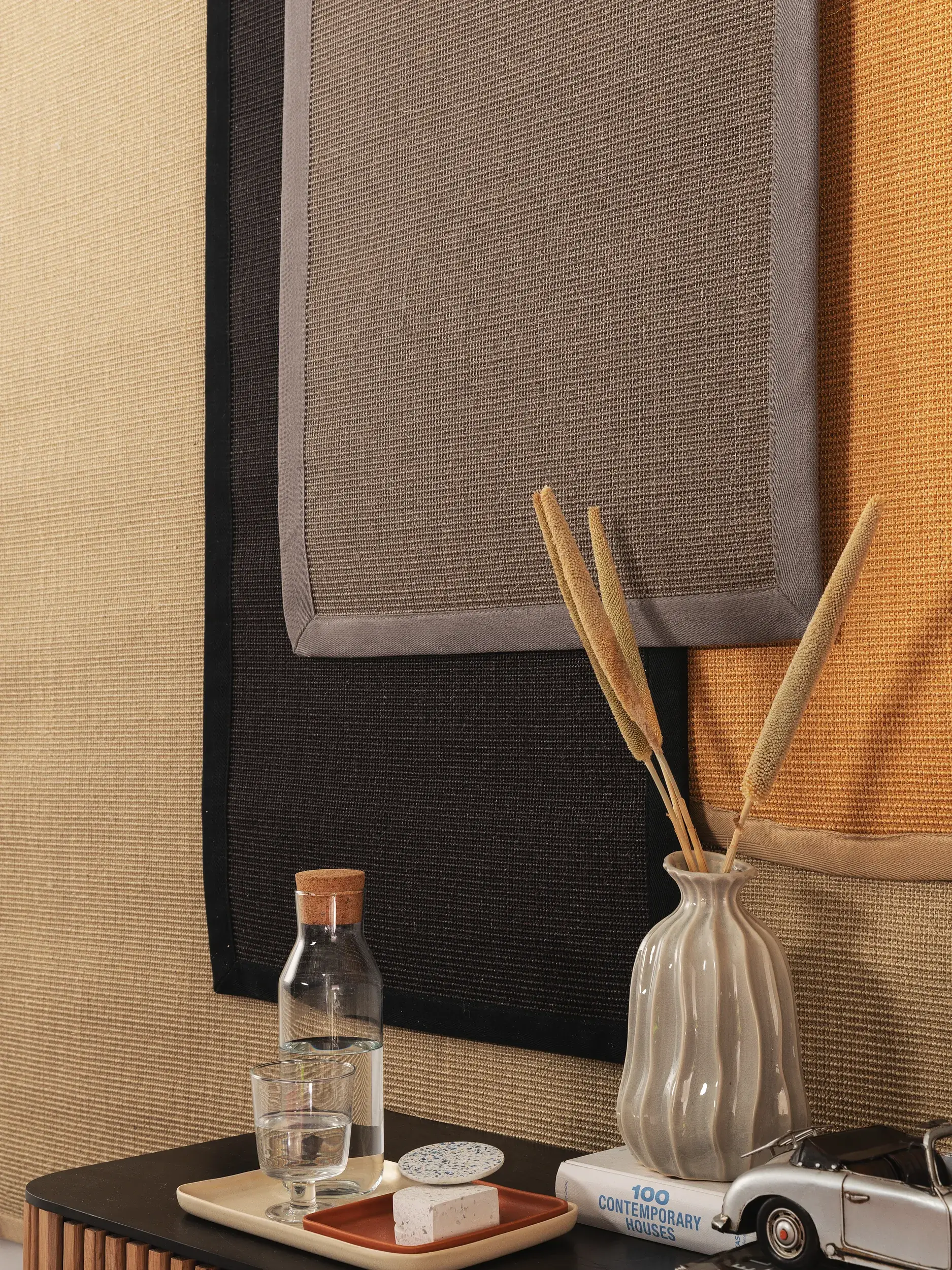 Teppich aus 100% Sisal in Schwarz mit 100% Sisal hohem Flor von benuta Nest