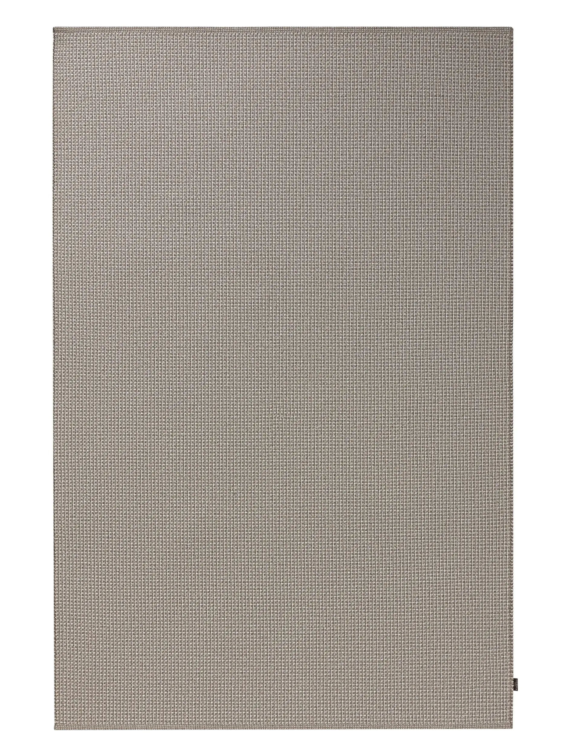 Rug made of 100% Polypropylen in Grey with a 100% Polypropylen high pile by benuta Finest