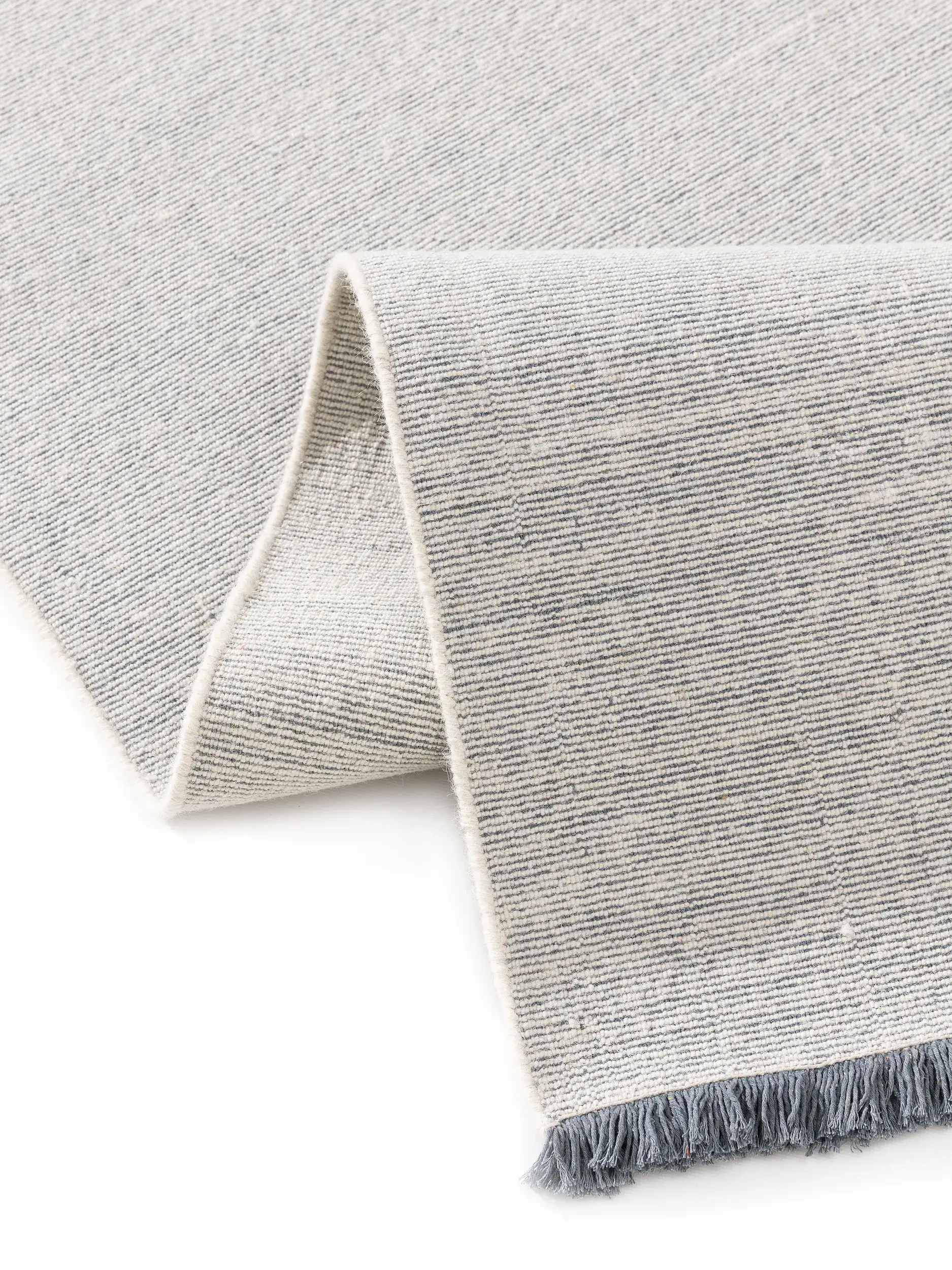 Teppich aus 70% Wolle, 30% Baumwolle in Blau mit 70% Wolle, 30% Baumwolle hohem Flor von benuta Nest