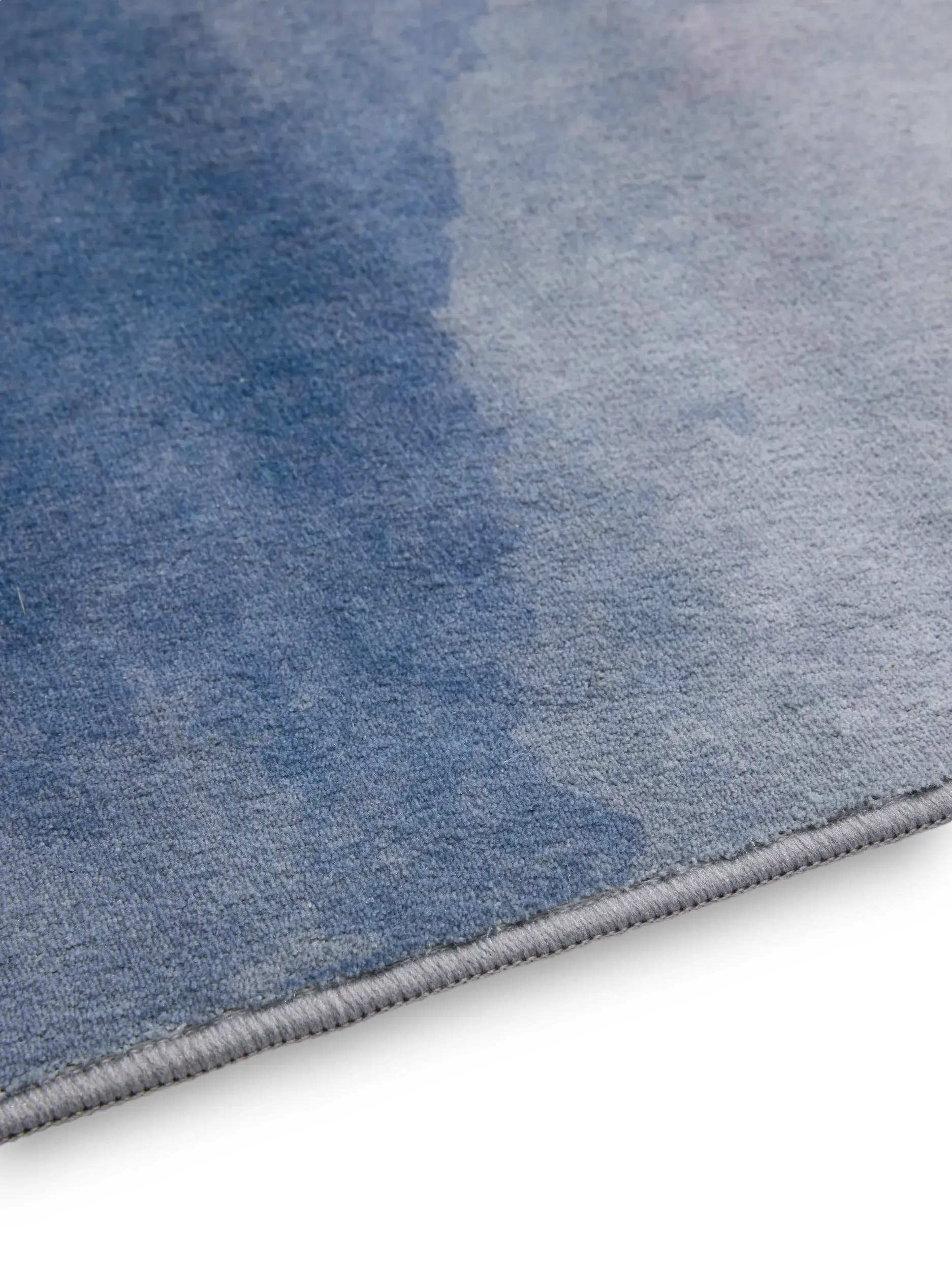 Rug made of 100% Polyester in Grey with a 100% Polyester high pile by benuta Pop
