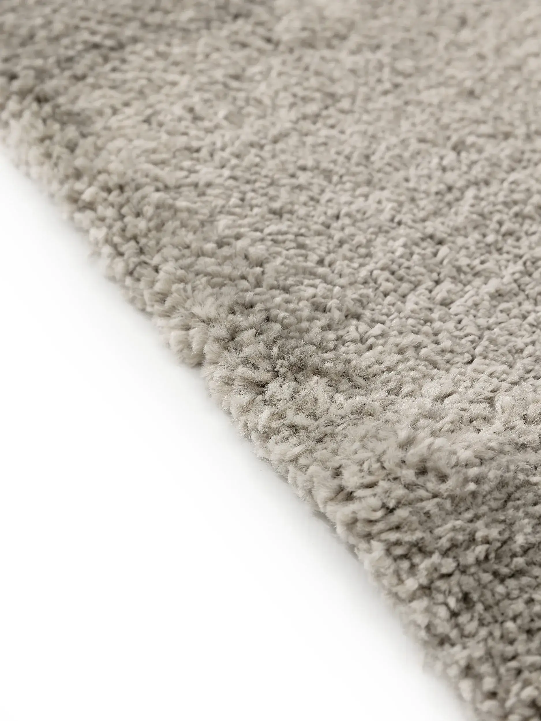 Teppich aus 100% Polypropylen in Grau mit 100% Polypropylen hohem Flor von benuta Nest