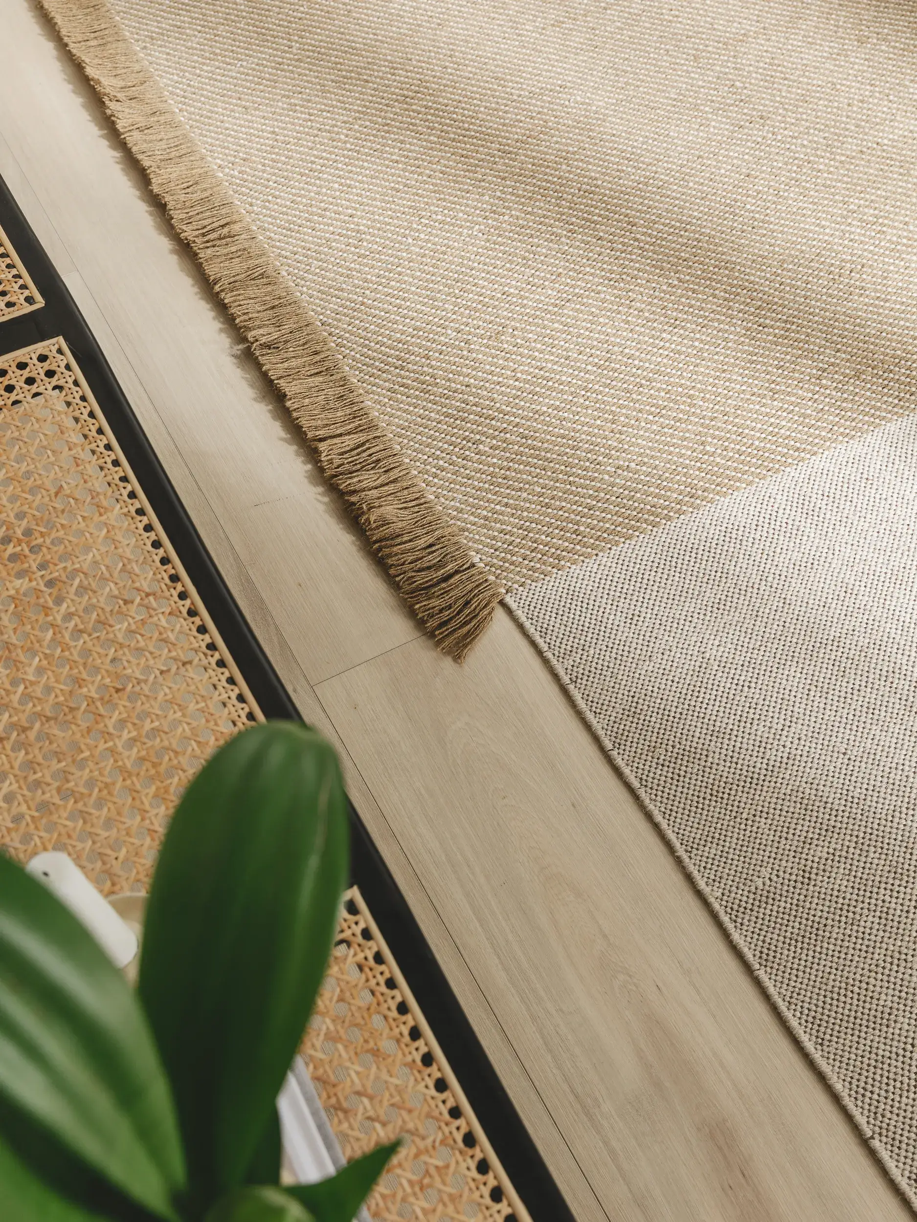 Rug Harper made of 70% Wool, 30% Cotton in Beige by benuta Pure