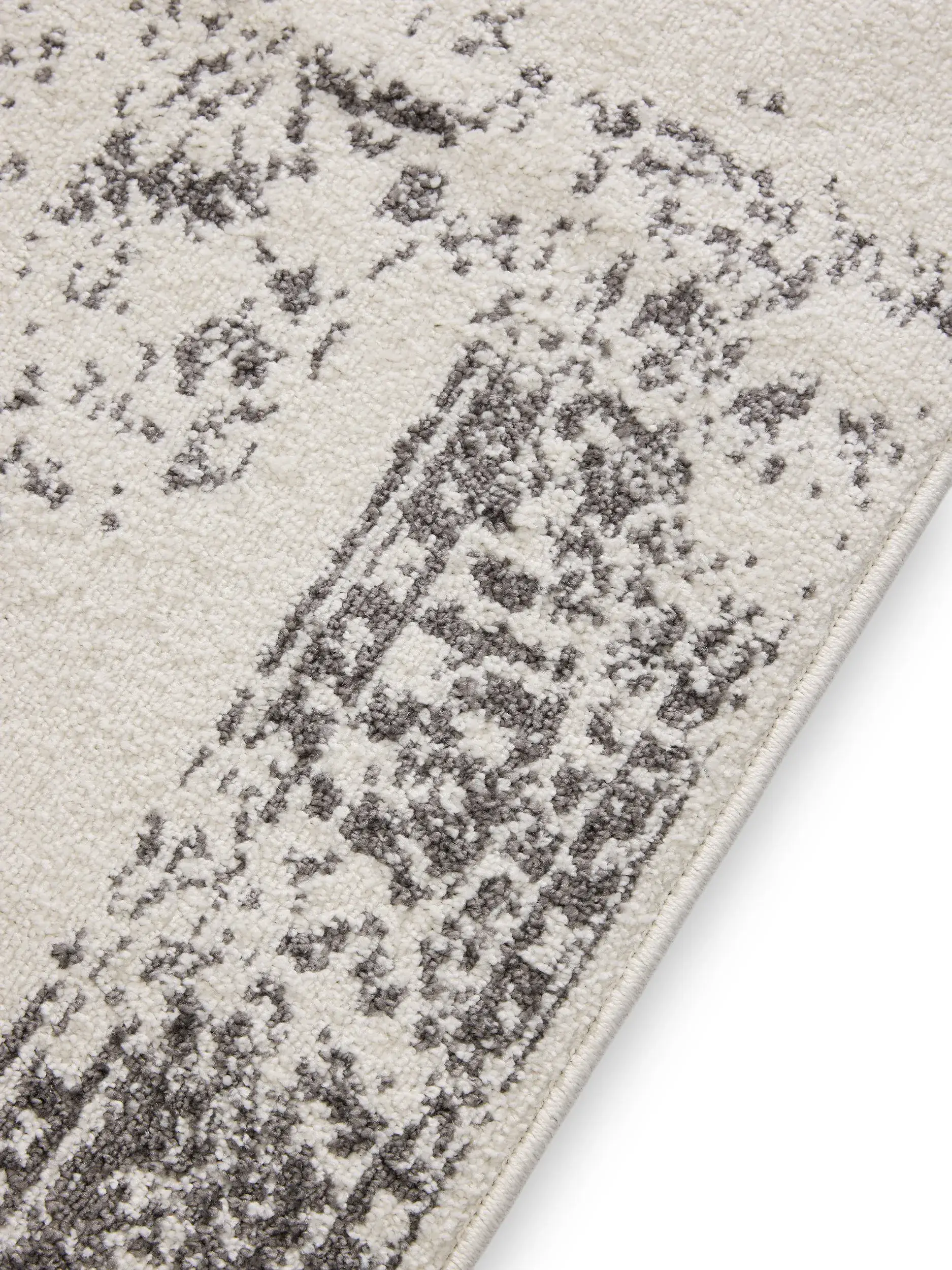 Rug made of 100% Polypropylen in Beige with a 100% Polypropylen high pile by benuta Basic