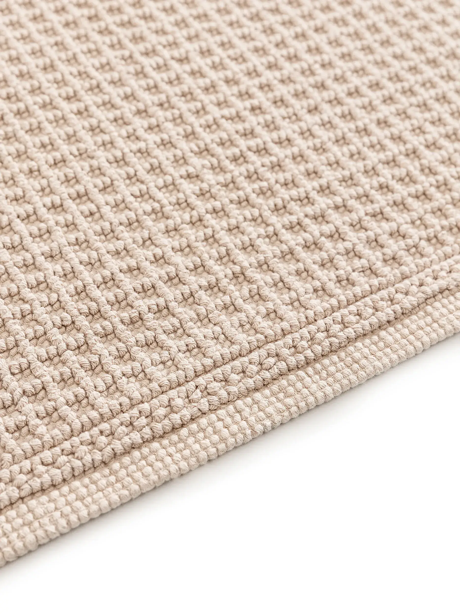 Badematte Jojo Beige Einfarbig-suunnittelussa, valmistettu 100% Baumwolleista, benuta Nestin toimesta