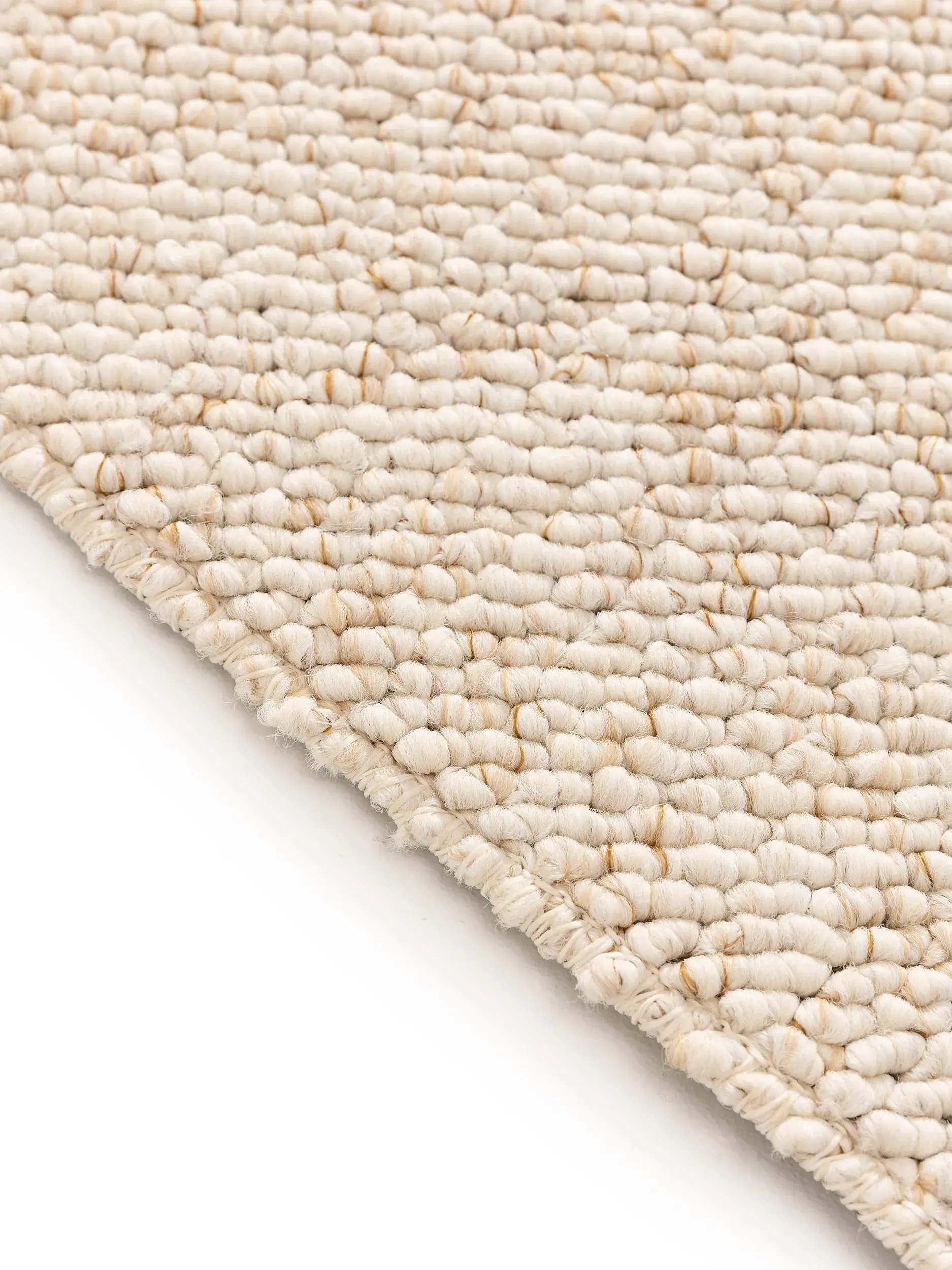 Teppe av 100% Polypropylen i Beige med 100% Polypropylen høy lugg fra benuta Nest