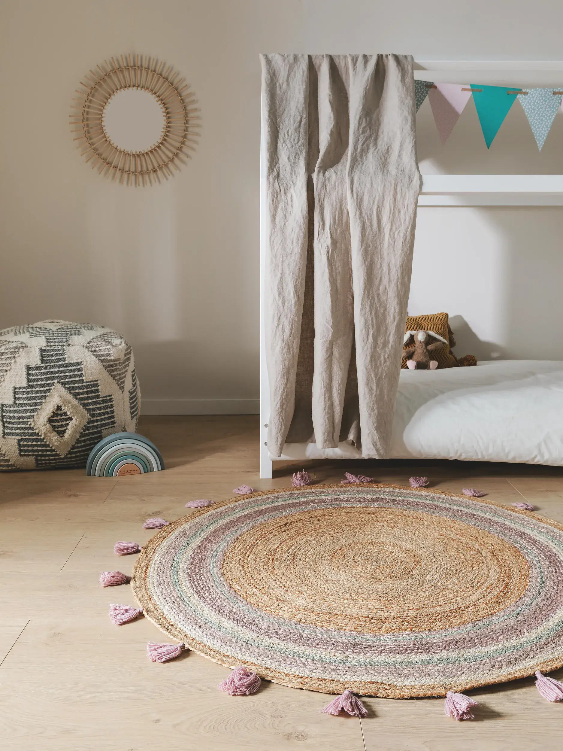 Teppe av 100% Jute i Multicolor med 100% Jute høy lugg fra Lytte