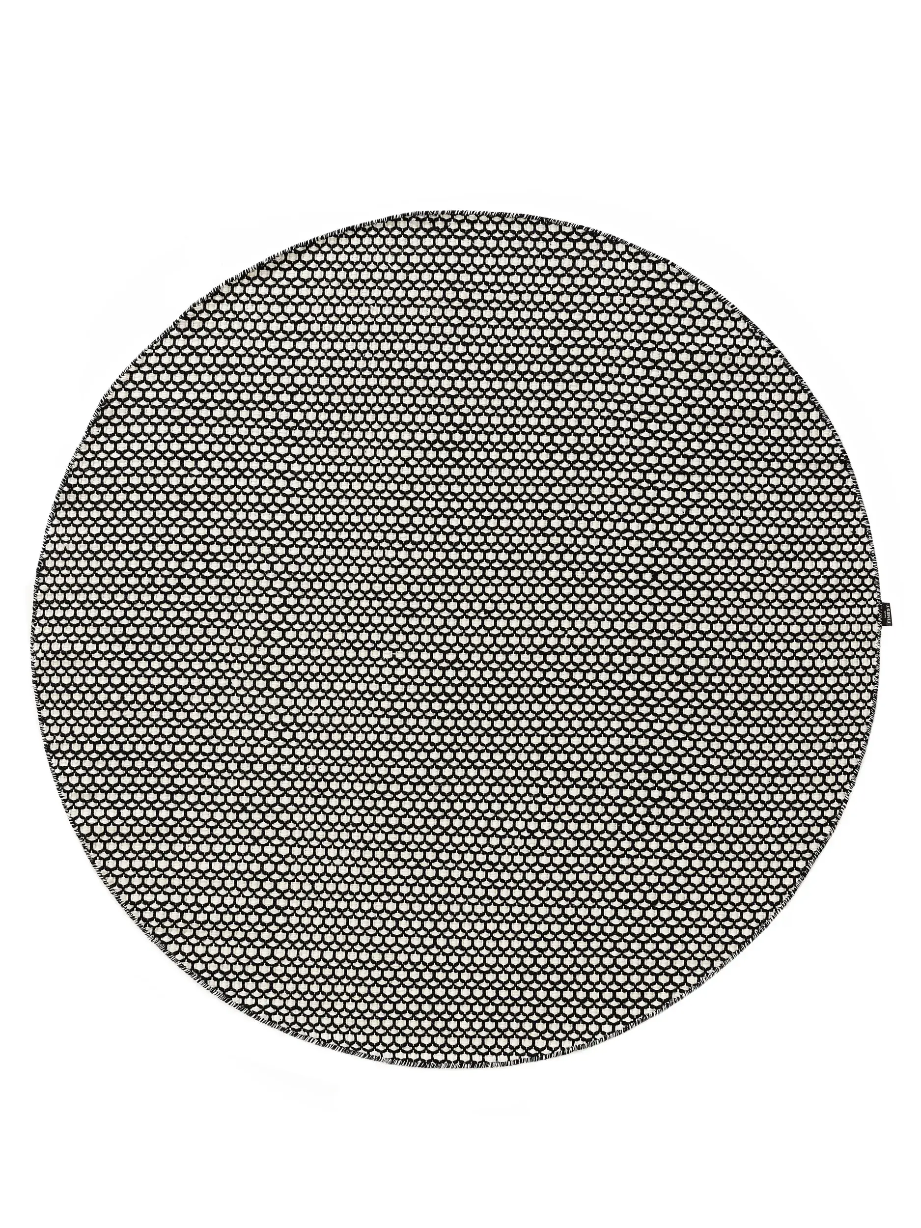 Teppich aus 100% Wolle (aus Neuseeland) in Schwarz mit 100% Wolle (aus Neuseeland) hohem Flor von benuta Finest