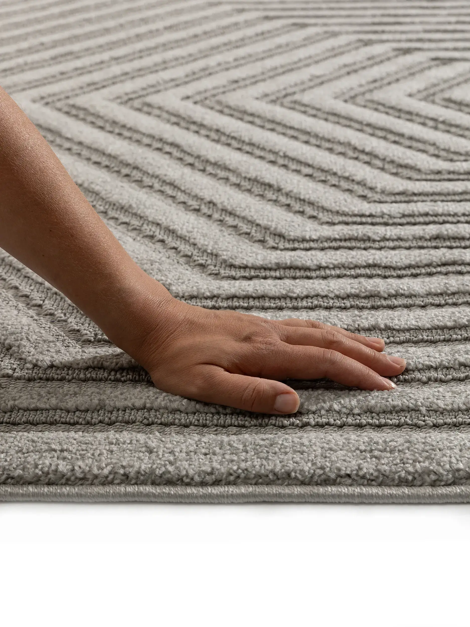 Teppich aus 100% Polypropylen in Grau mit 100% Polypropylen hohem Flor von benuta Basic