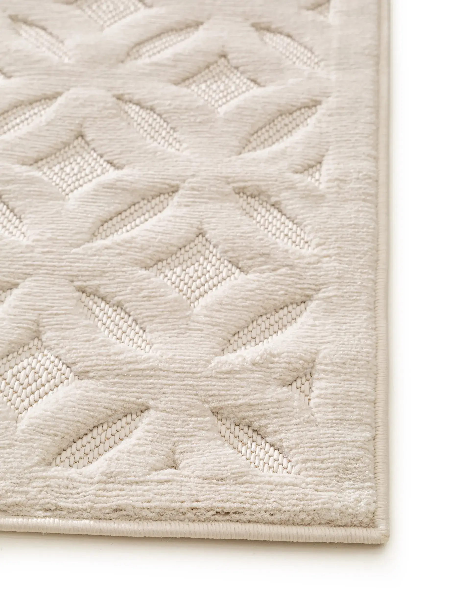 Teppich aus 100% Polypropylen in Beige mit 100% Polypropylen hohem Flor von benuta Nest
