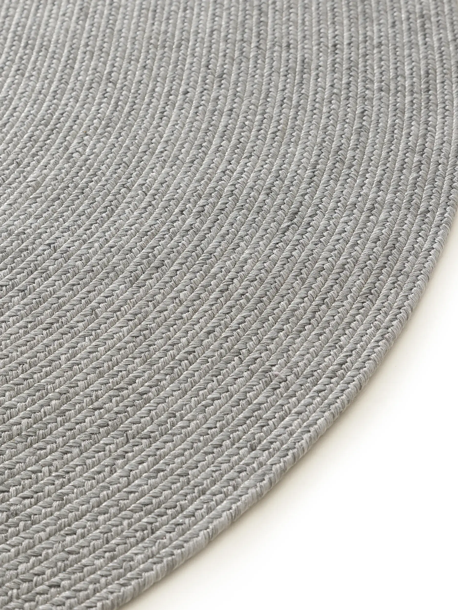 Rug made of 80% Polypropylen, 20% Polyester in Grau with a 80% Polypropylen, 20% Polyester high pile by benuta Nest