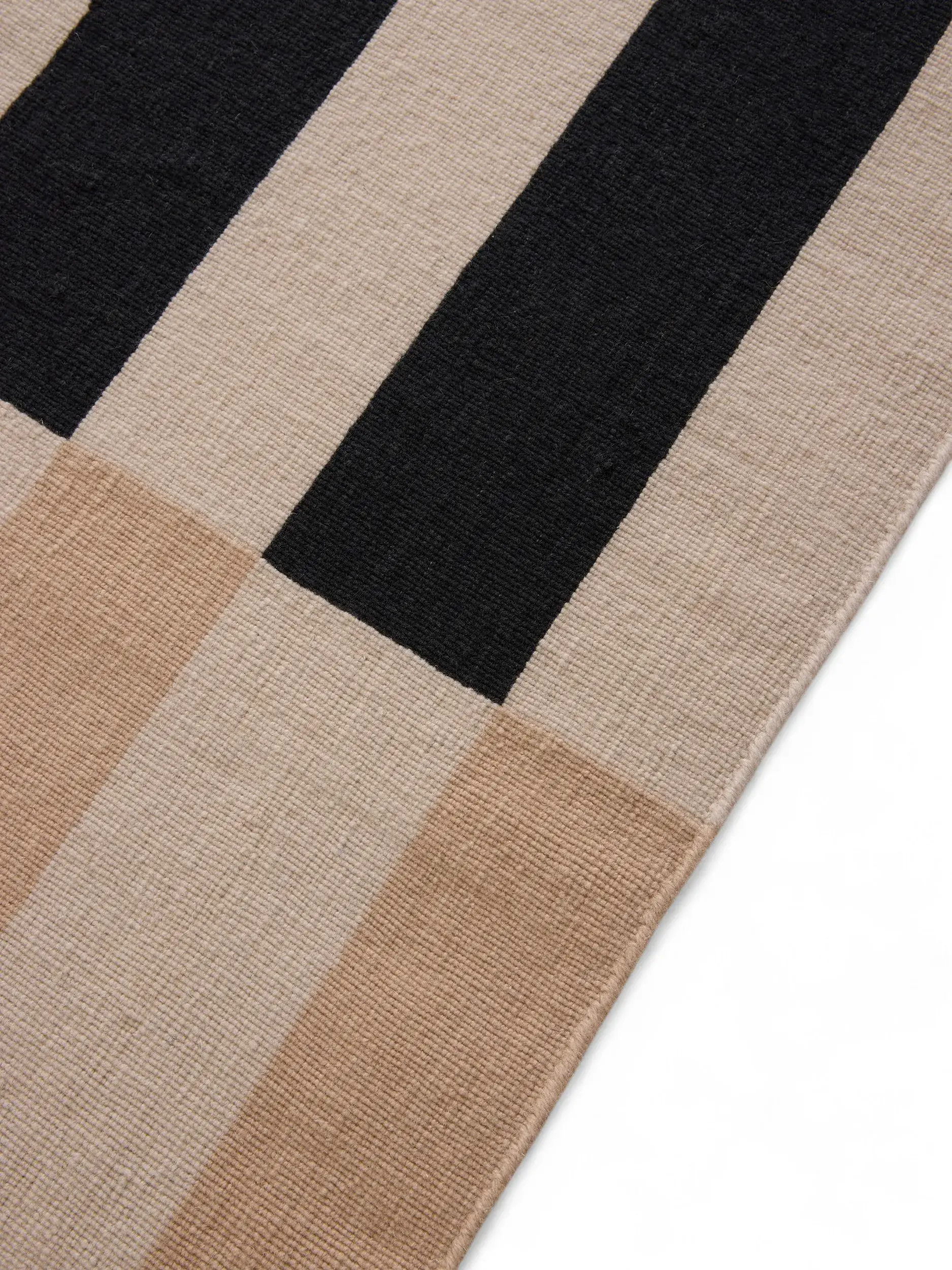 Rug made of 100% Wool in Beige with a 100% Wool high pile by benuta Nest