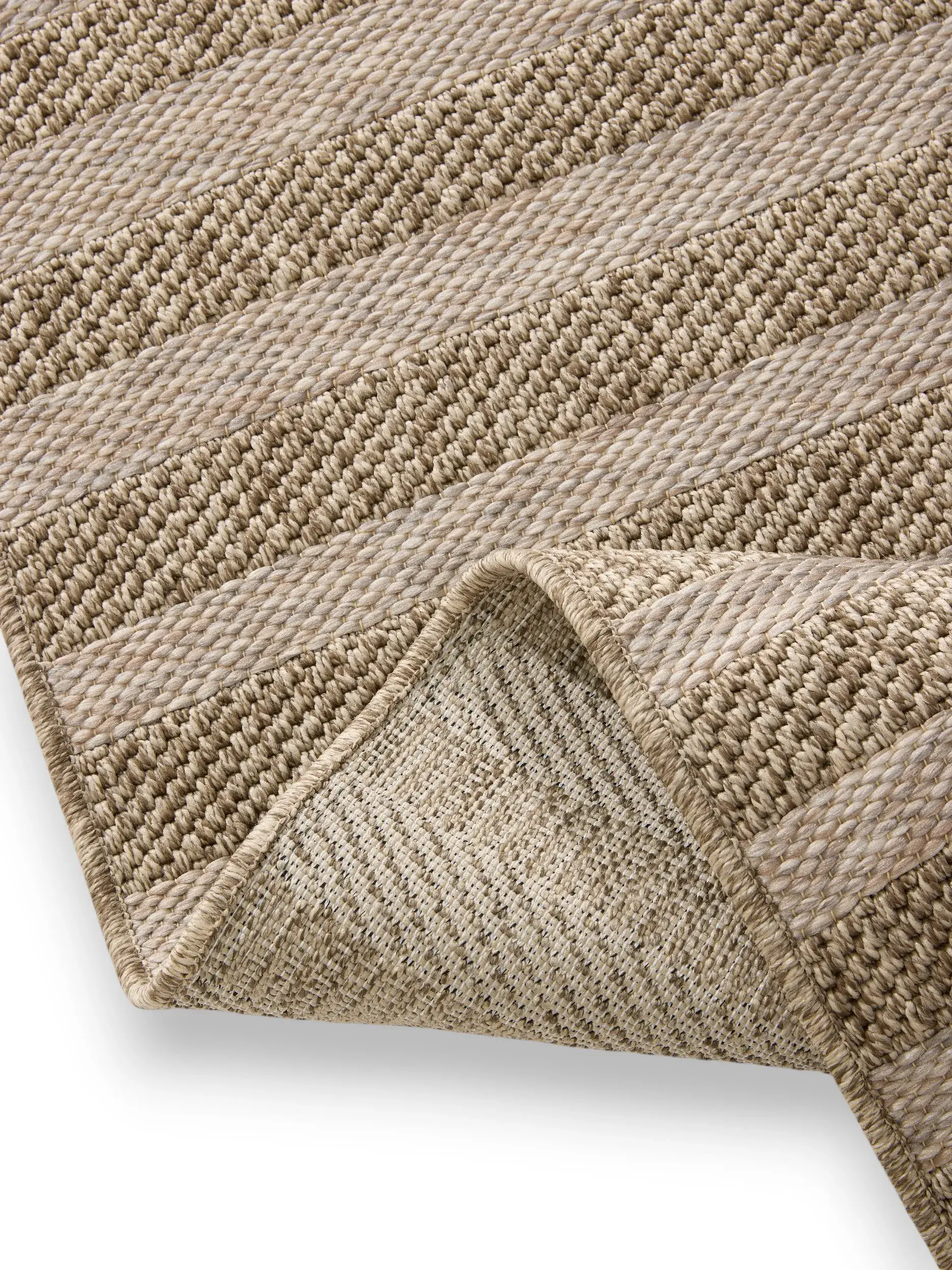 Rug made of 100% Polypropylen in Beige with a 100% Polypropylen high pile by benuta Nest