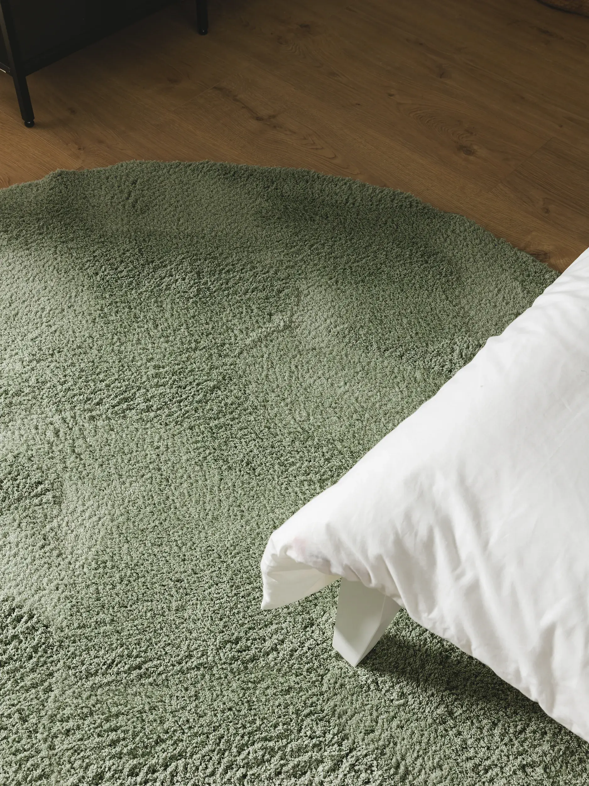Teppich aus 100% Polyester (Microfiber) in Grün mit 100% Polyester (Microfiber) hohem Flor von benuta Nest