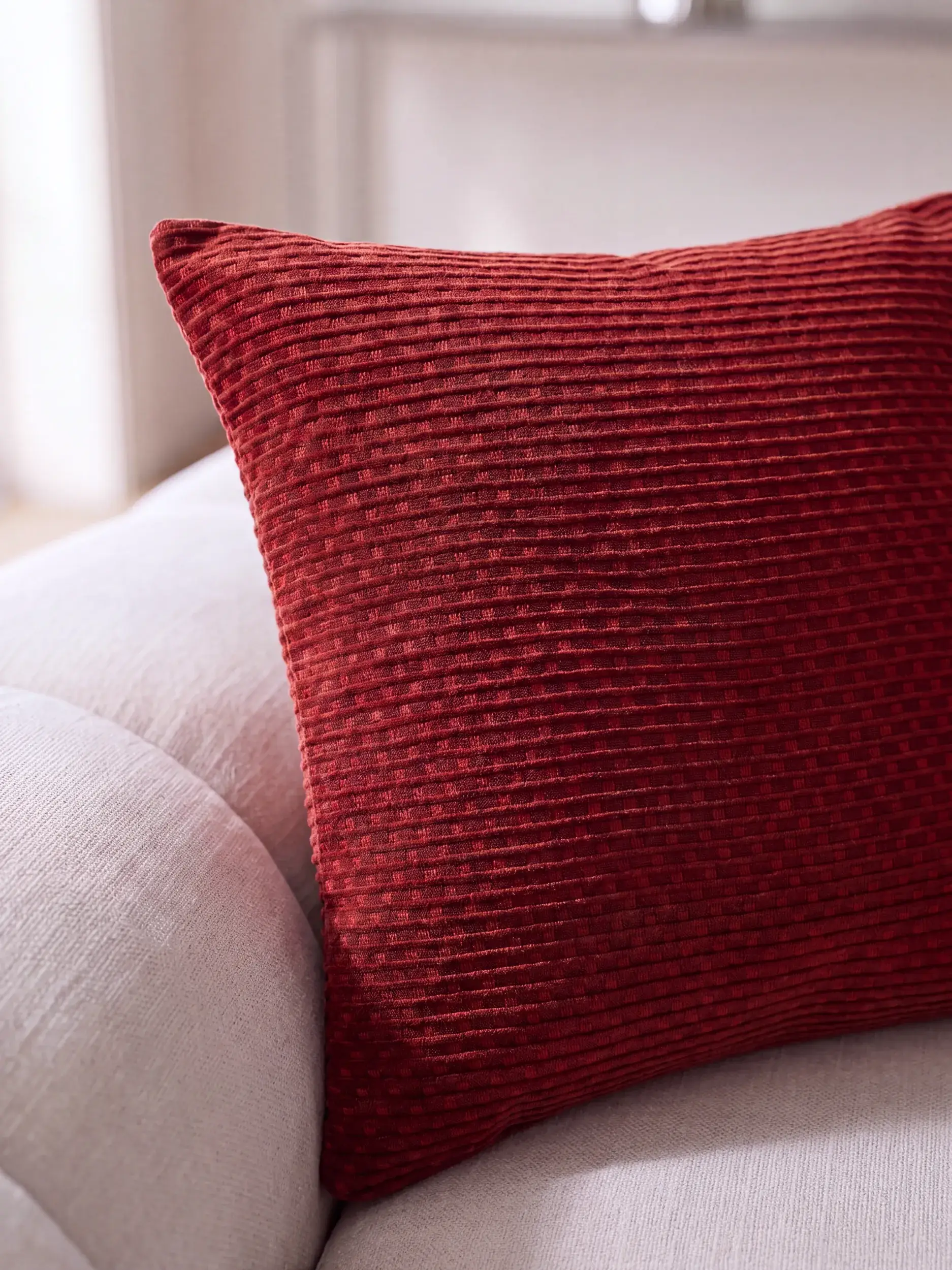 Kussen Ilma Rood van benuta Pure