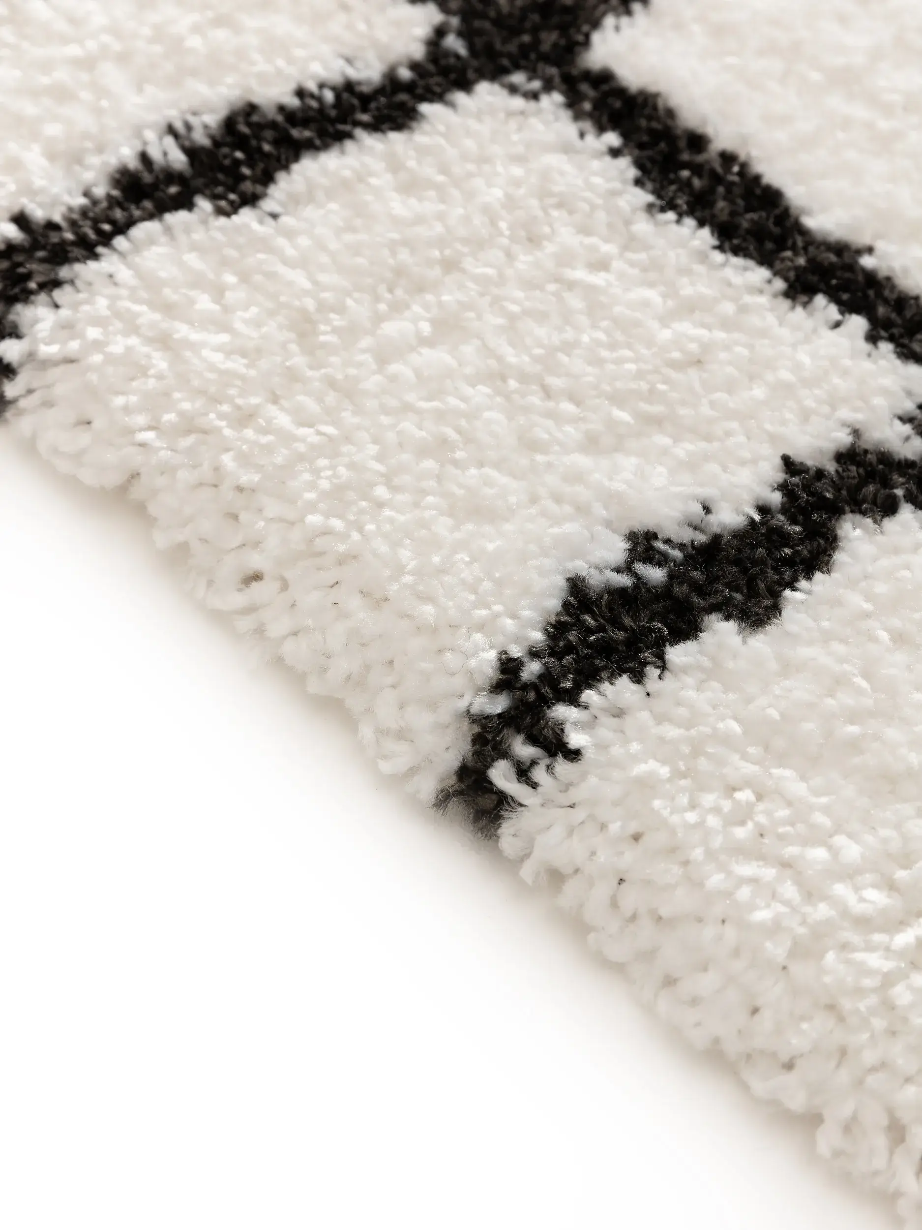 Tapete de 100% Polipropileno em Preto/Branco com pelo de 100% Polipropileno de altura da benuta POP