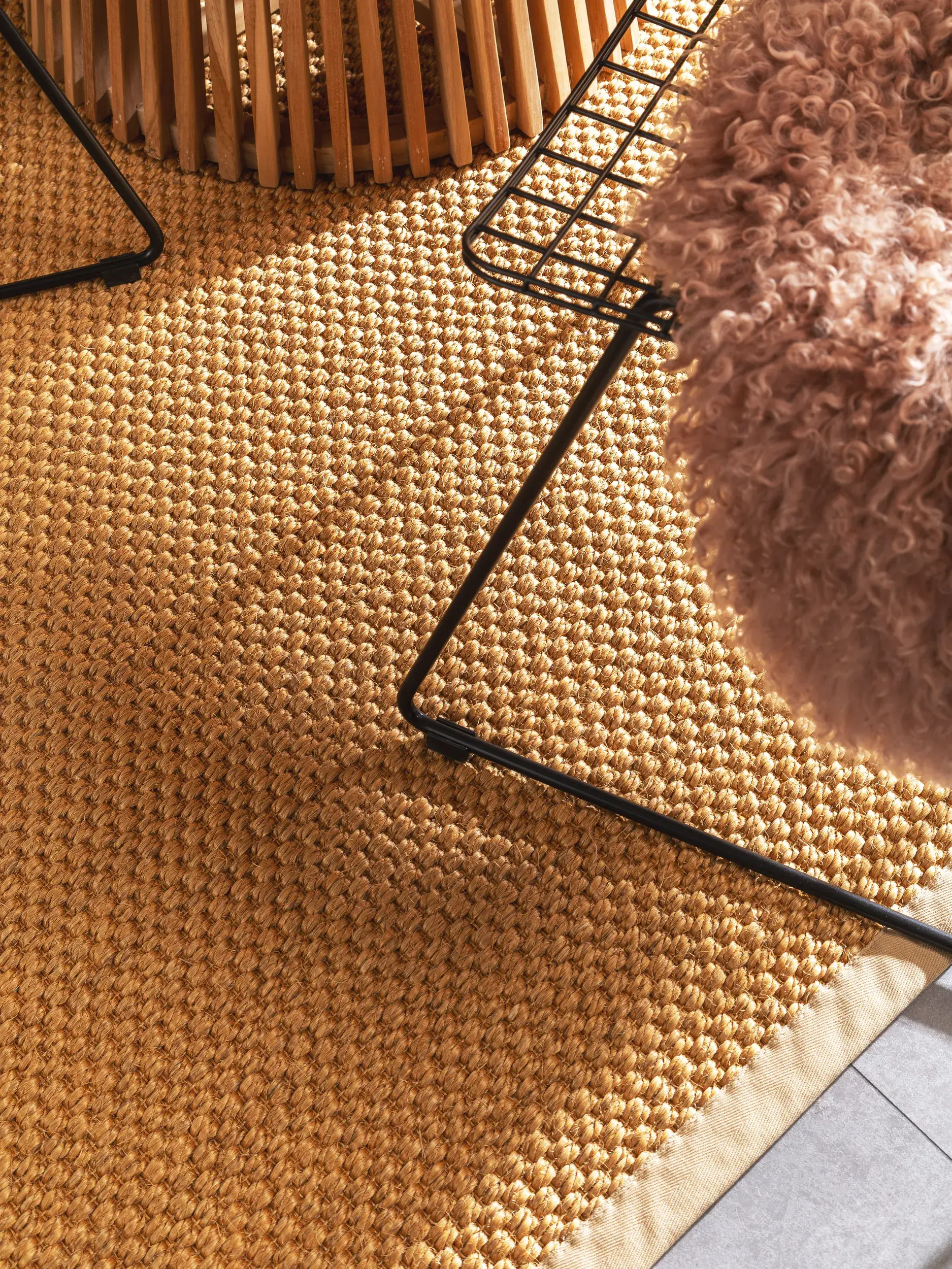 Rug made of 100% Sisal in Beige with a 100% Sisal high pile by benuta Pure