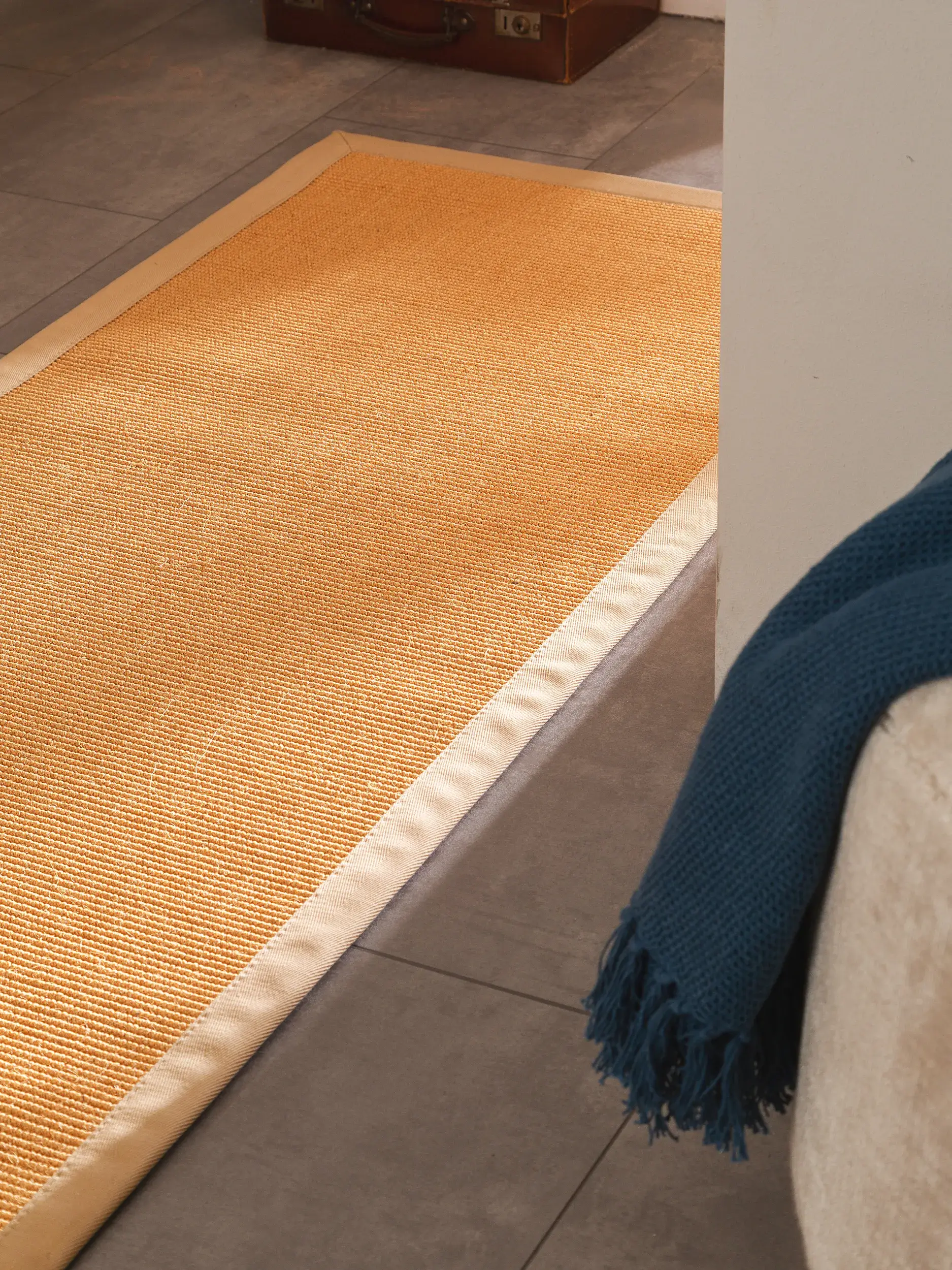 Teppich aus 100% Sisal in Beige mit 100% Sisal hohem Flor von benuta Nest