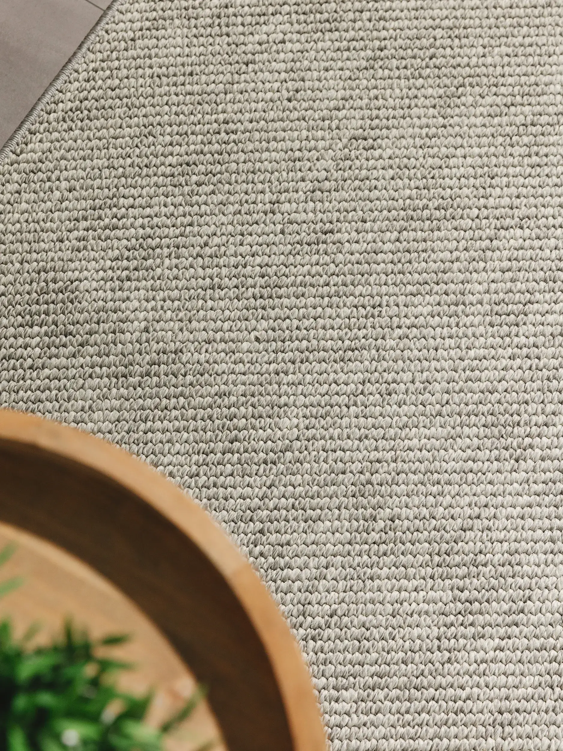 Rug made of 100% Polypropylen in Grey with a 100% Polypropylen high pile by benuta Basic