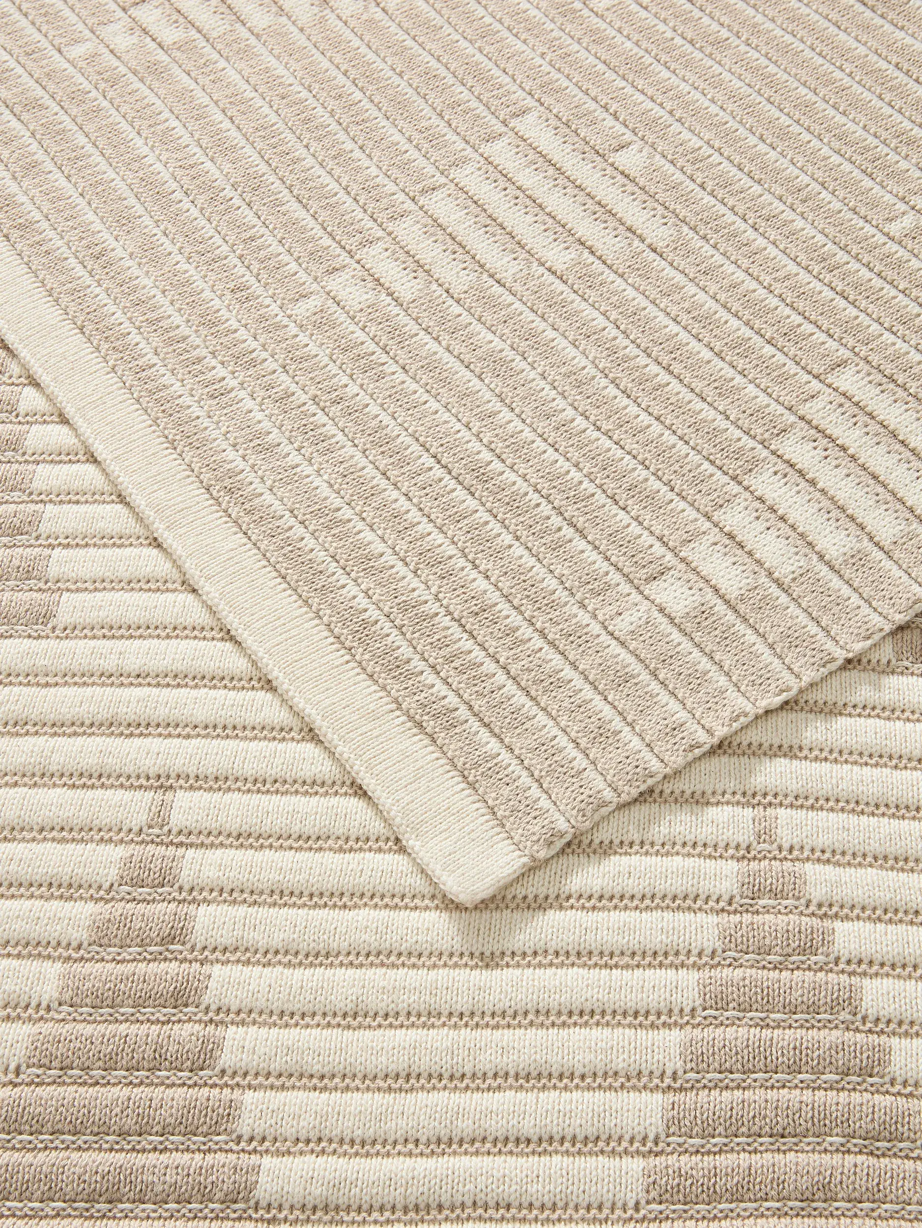 Weihnachtsdecke Nordic Beige von benuta