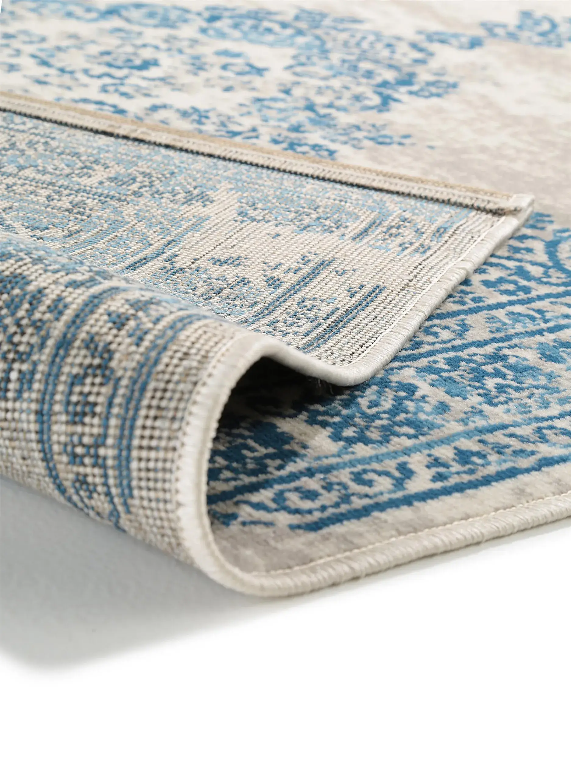 Tapete Antique de 100% Polipropileno em Bege da benuta nest