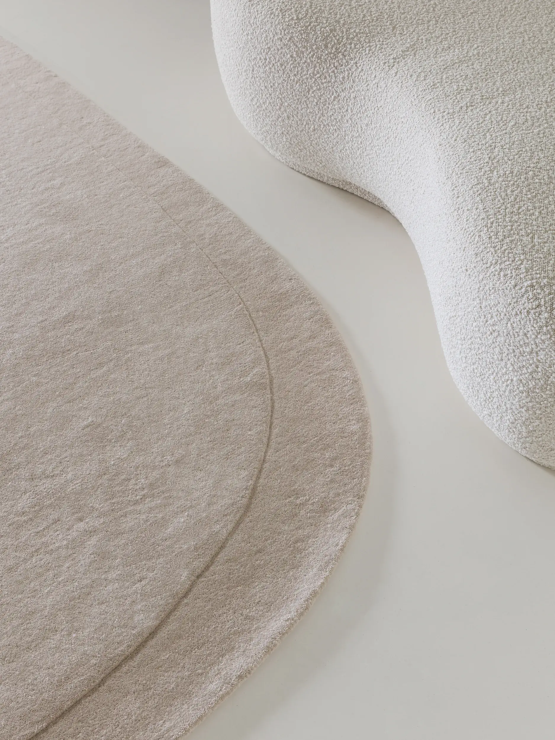 Teppe av 100% Wolle i Beige med 100% Wolle høy lugg fra benuta Pure