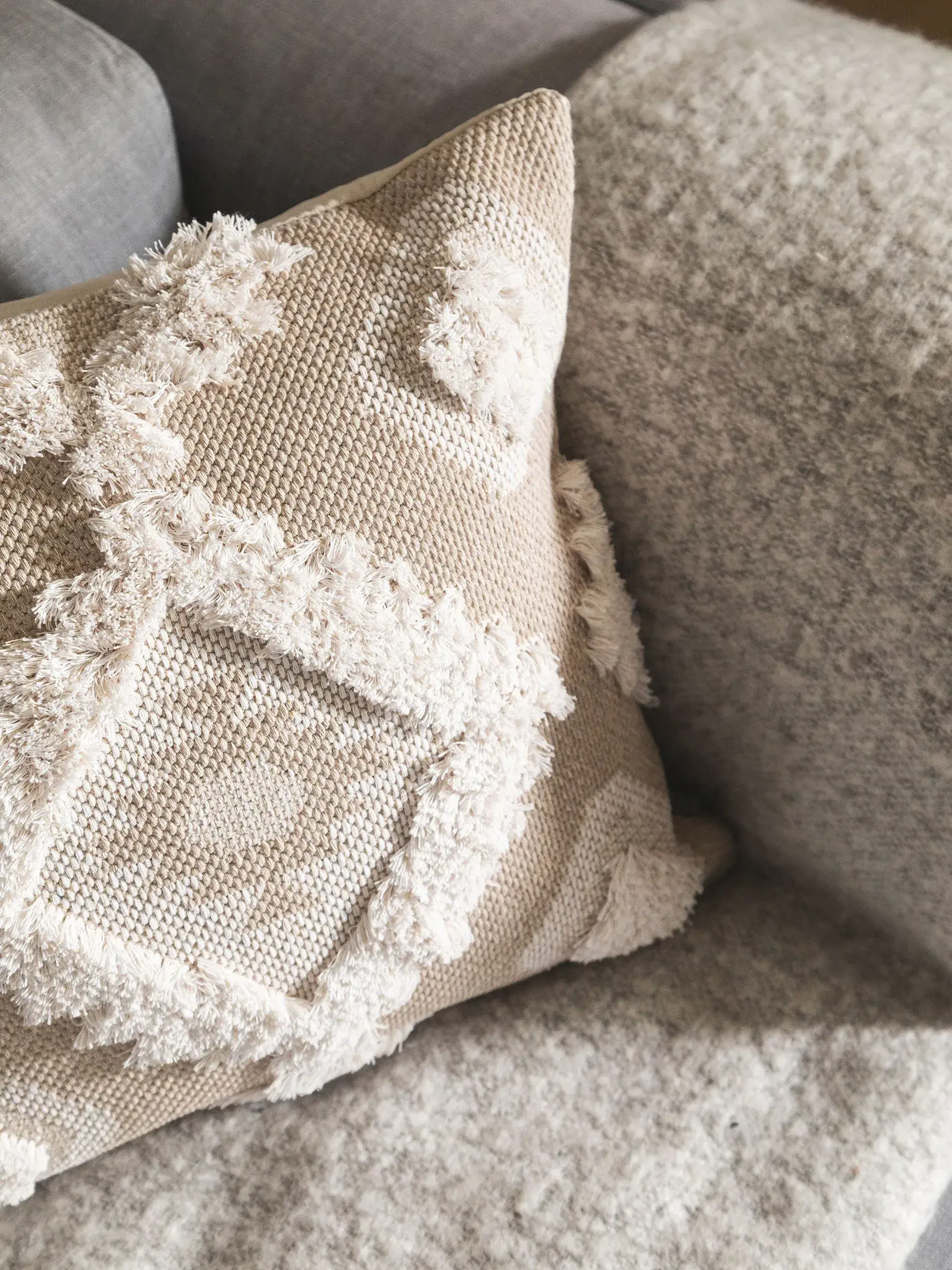 Kissenbezug Bodo Cream/Beige im Design Kelim aus 100% Baumwolle von benuta Pop