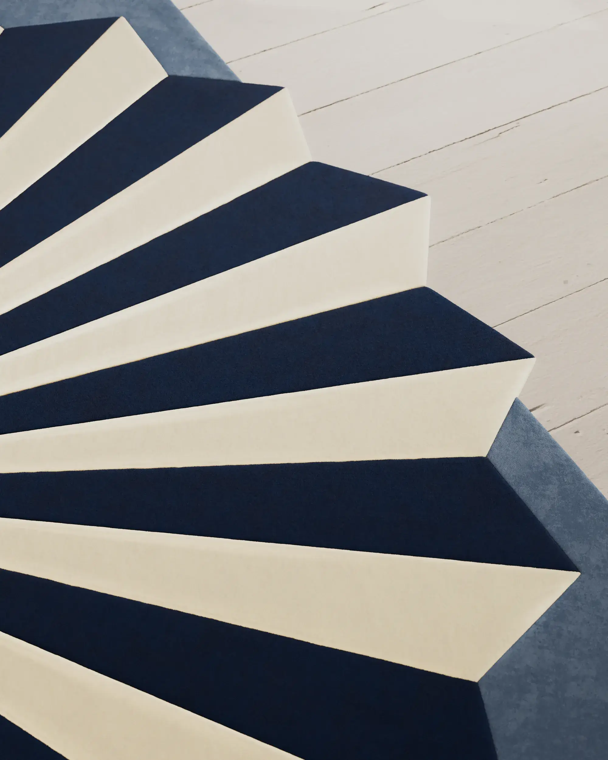 Rug made of 100% Wool (from New Zealand) in Blue with a 100% Wool (from New Zealand) high pile by benuta Finest