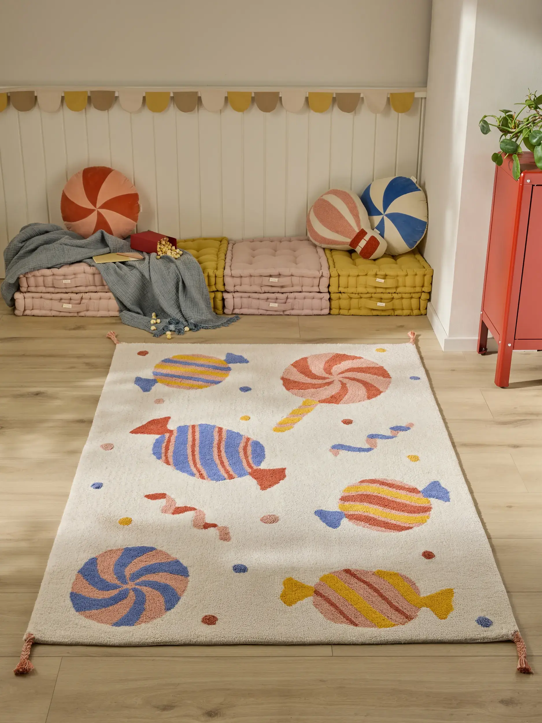 Teppich Caramelle aus 100% Recycelte Baumwolle in Multicolor von Lytte