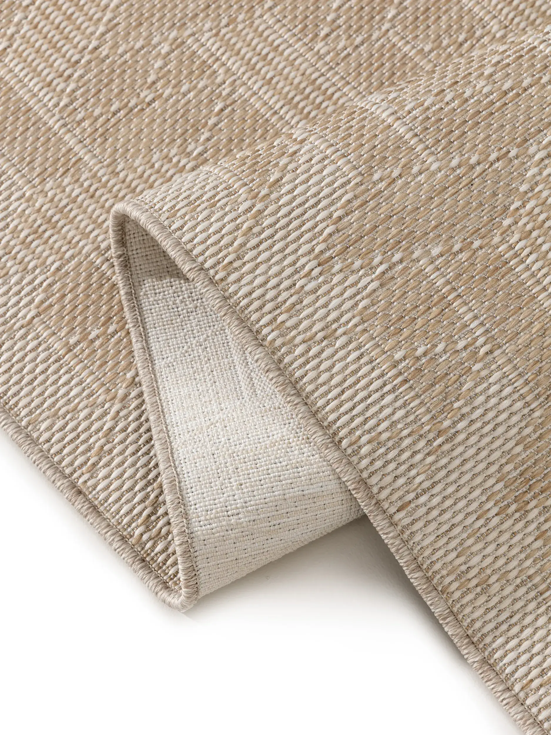 Teppich aus 100% Polypropylen in Weiß mit 100% Polypropylen hohem Flor von benuta Nest