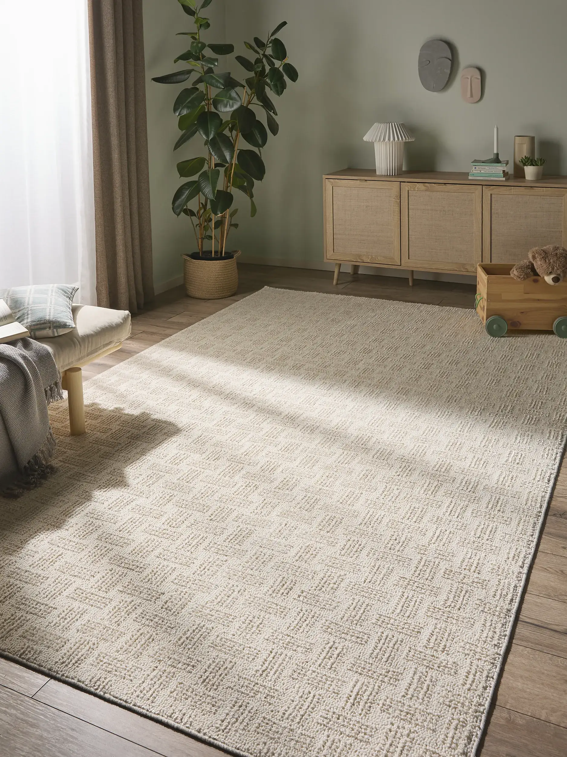 Tapijt van 100% Polyester in Wit met een 100% Polyester hoge pool van benuta nest