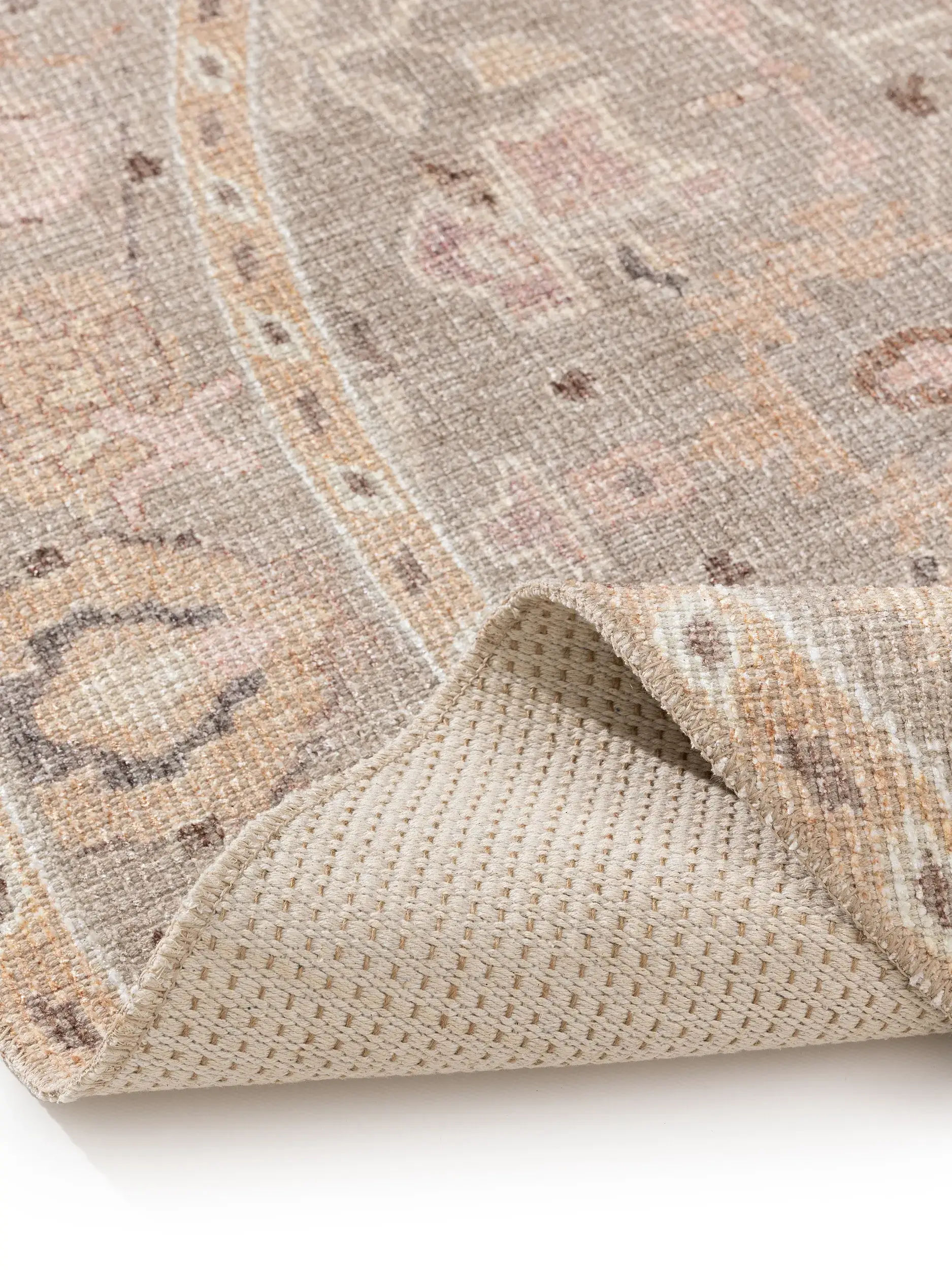 Rug made of 50% Polyester, 50% Polycotton in Beige with a 50% Polyester, 50% Polycotton high pile by benuta Nest