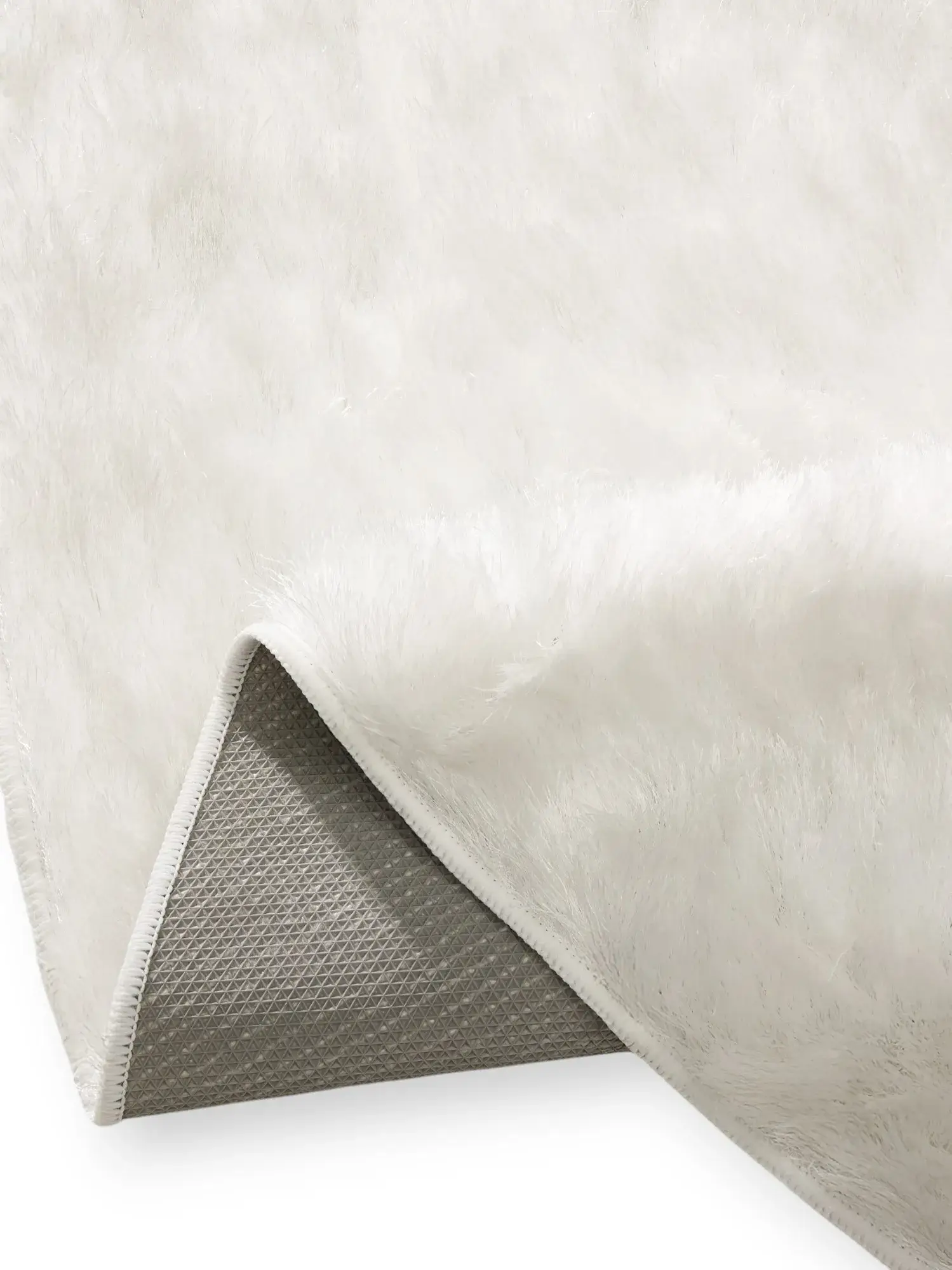 Tappeto Whisper di 100% Poliestere in  di benuta nest