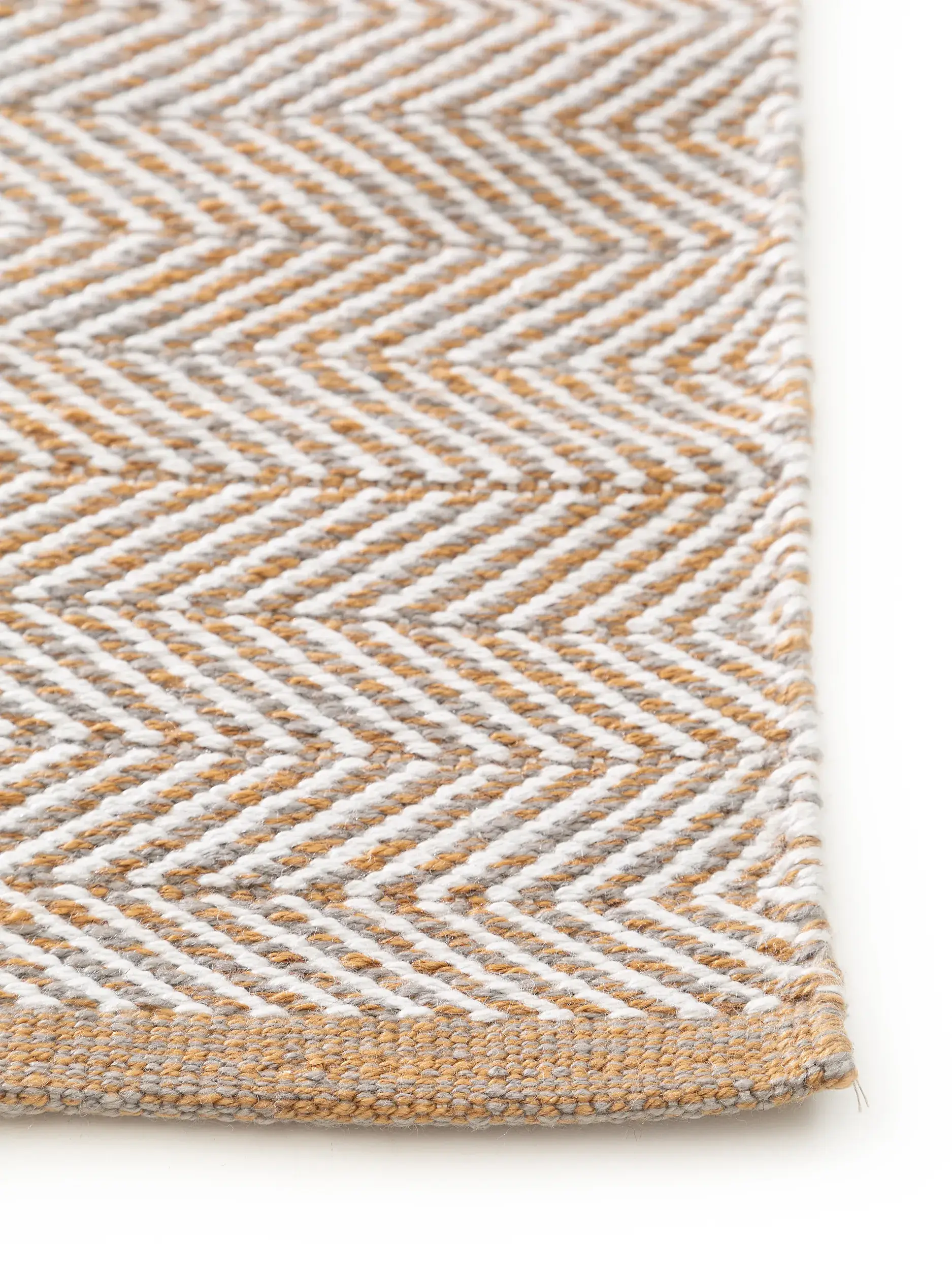 Teppich Rio aus 100% Polyester (recyceltes PET) in Braun von benuta Pure