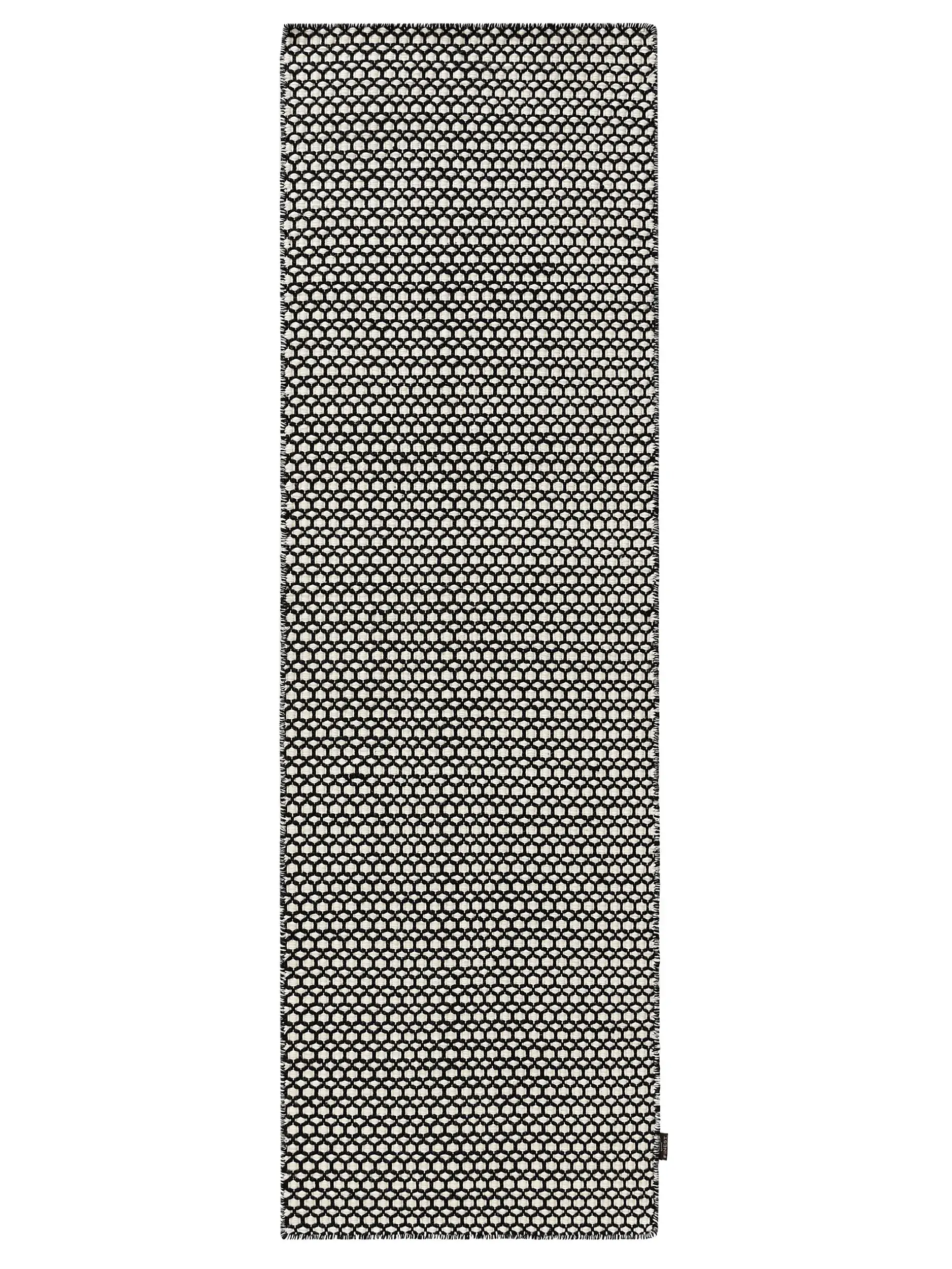 Teppich Hera aus 100% Wolle (aus Neuseeland) in Schwarz von benuta Finest